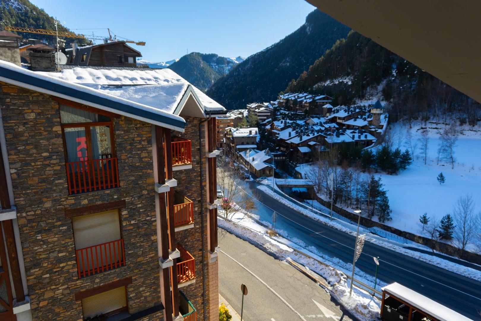 KY Mountain Hostel