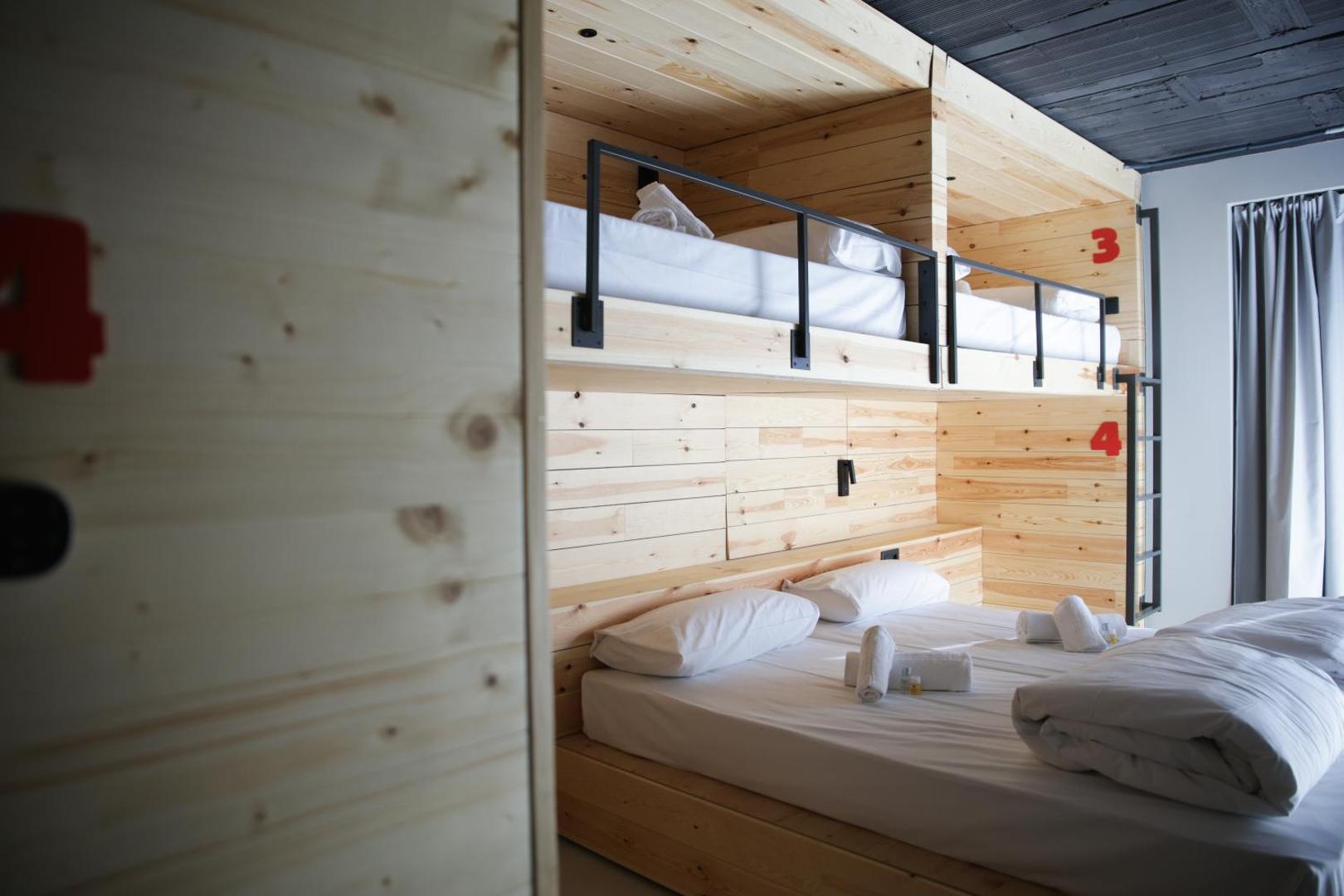 KY Mountain Hostel