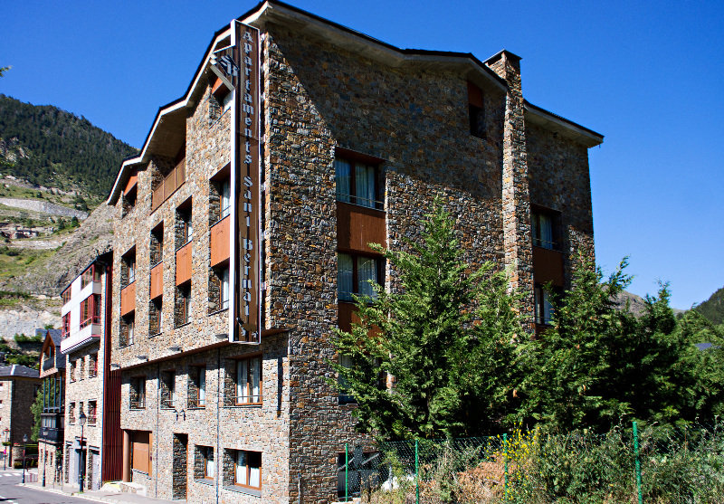 Sant Bernat Apartments