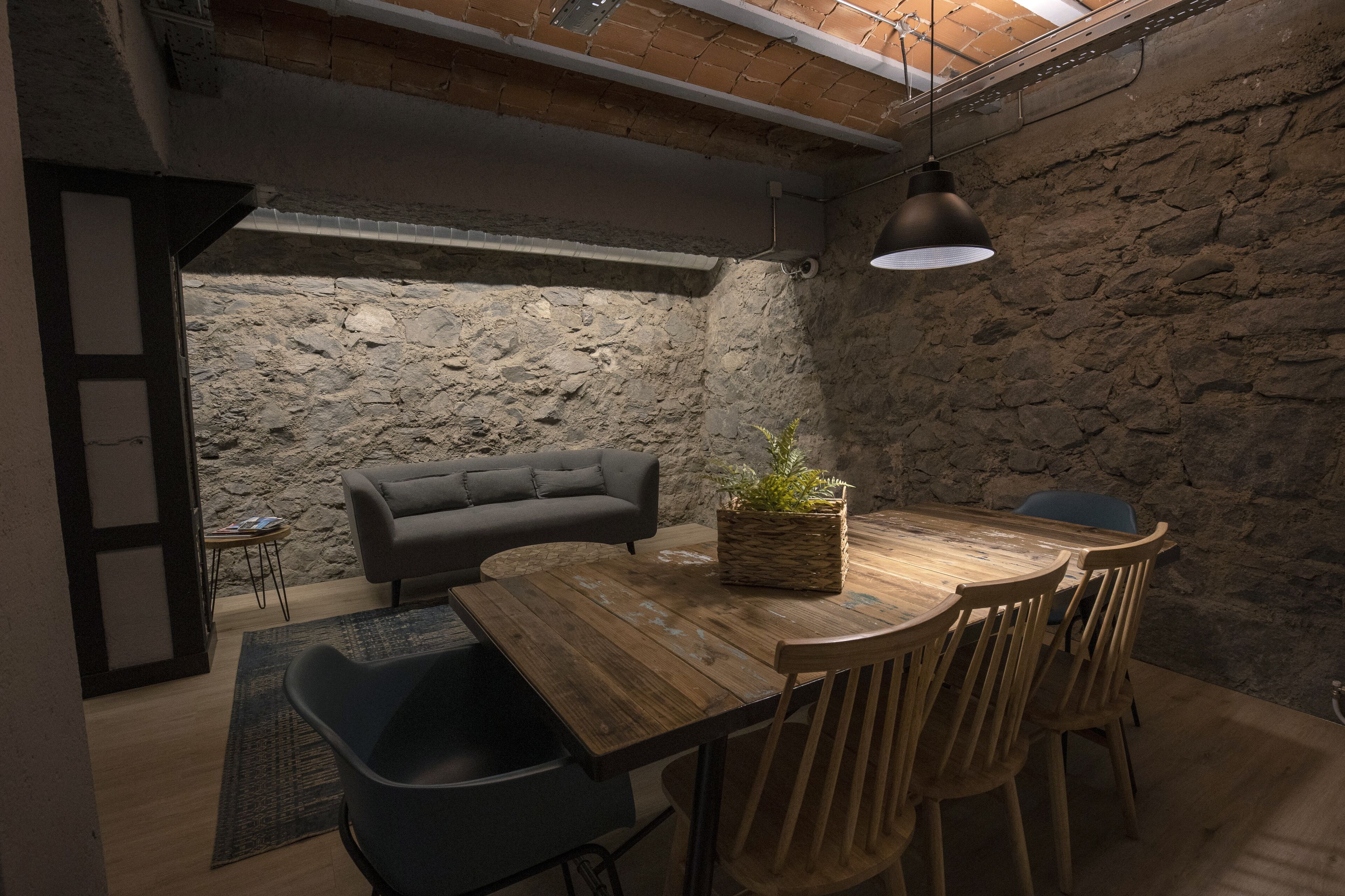 Font Andorra Hostel