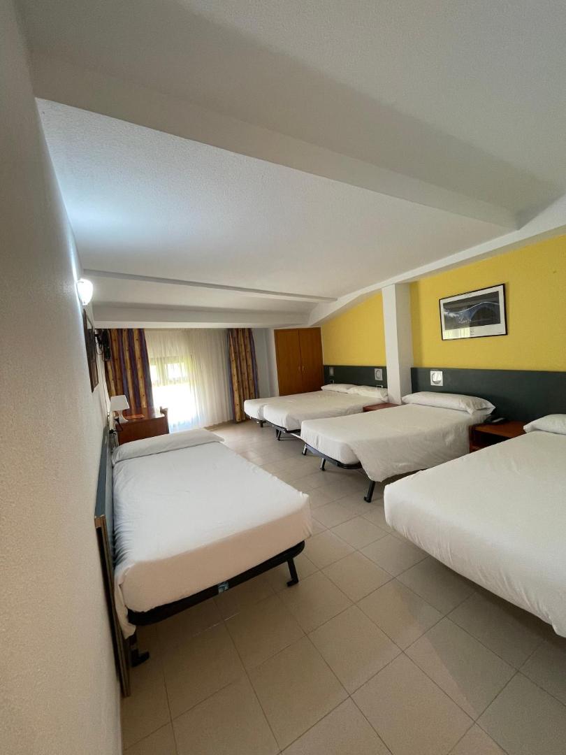 Hotel Cims