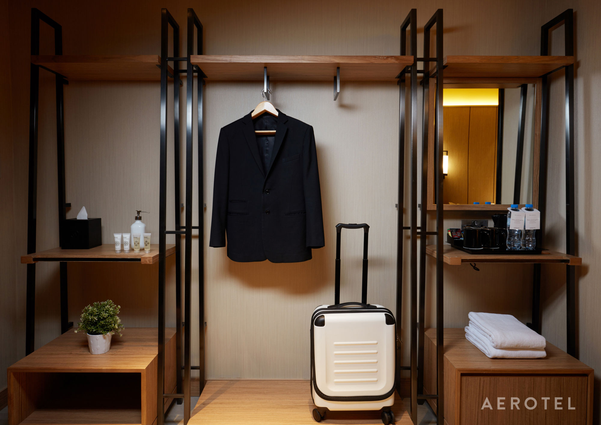 Abu Dhabi Airport Hotel T1 International Departures