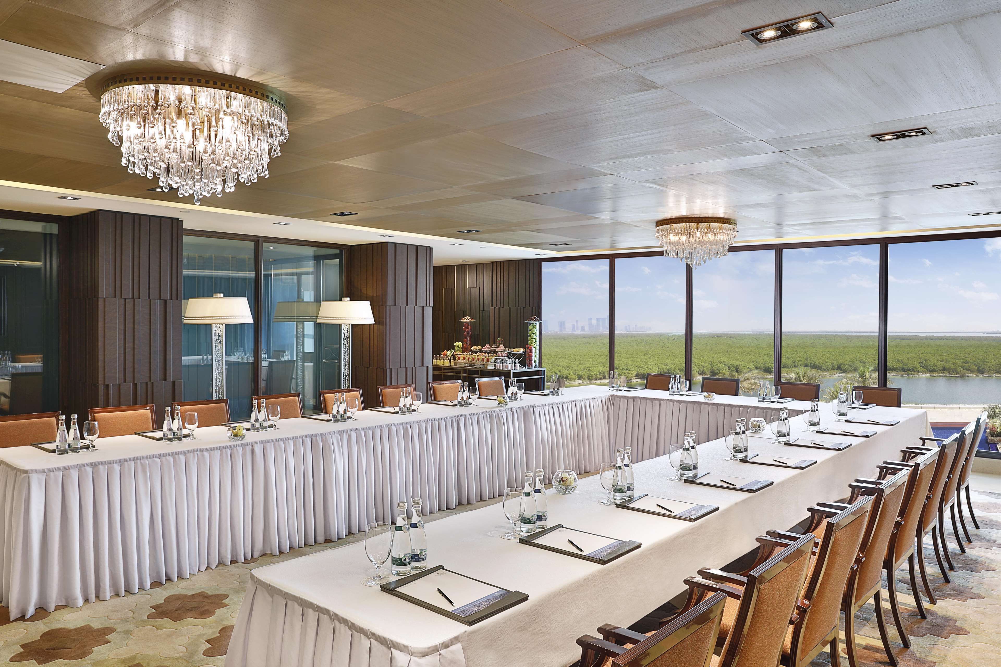 Anantara Eastern Mangroves Abu Dhabi Hotel