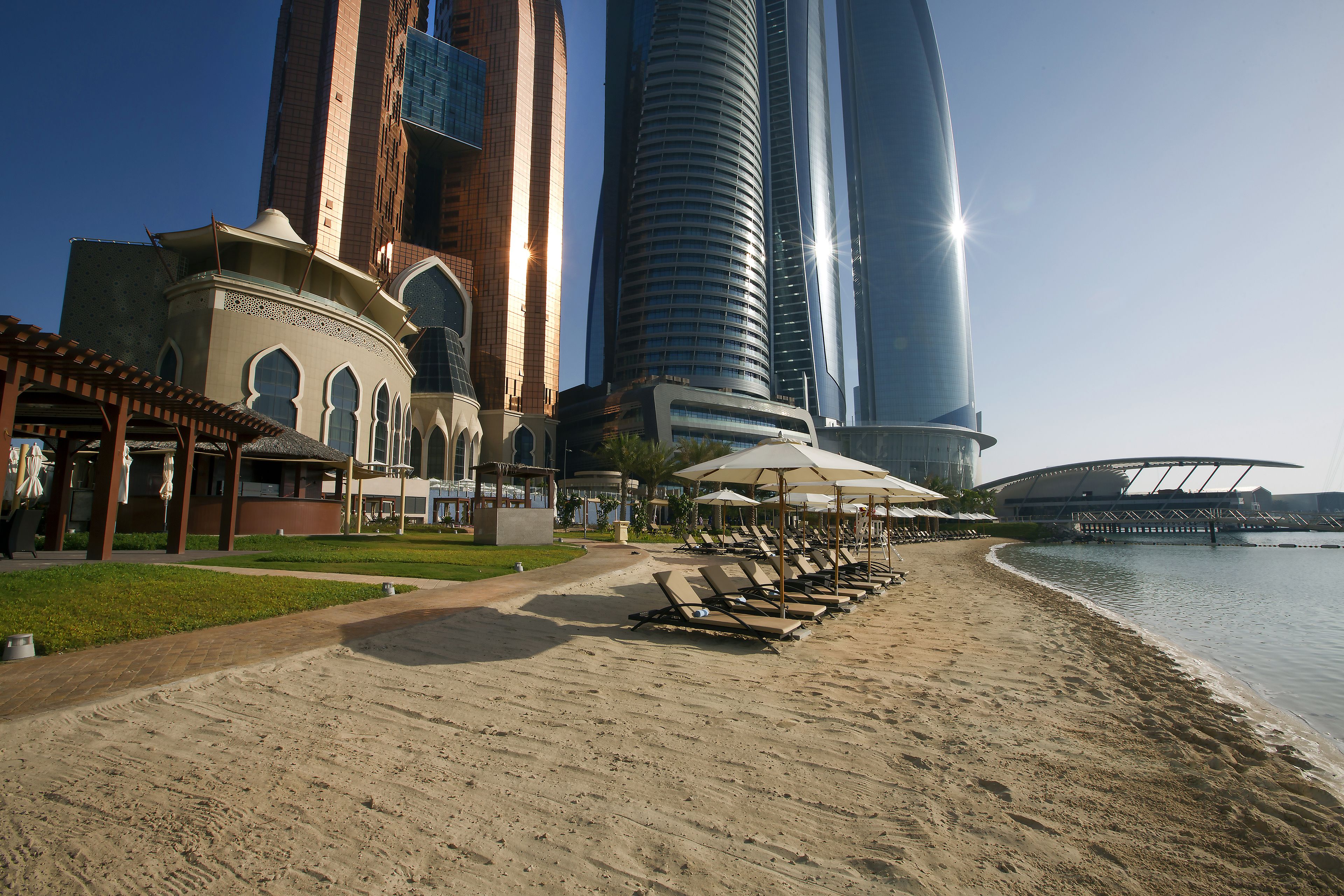 Bab Al Qasr Hotel