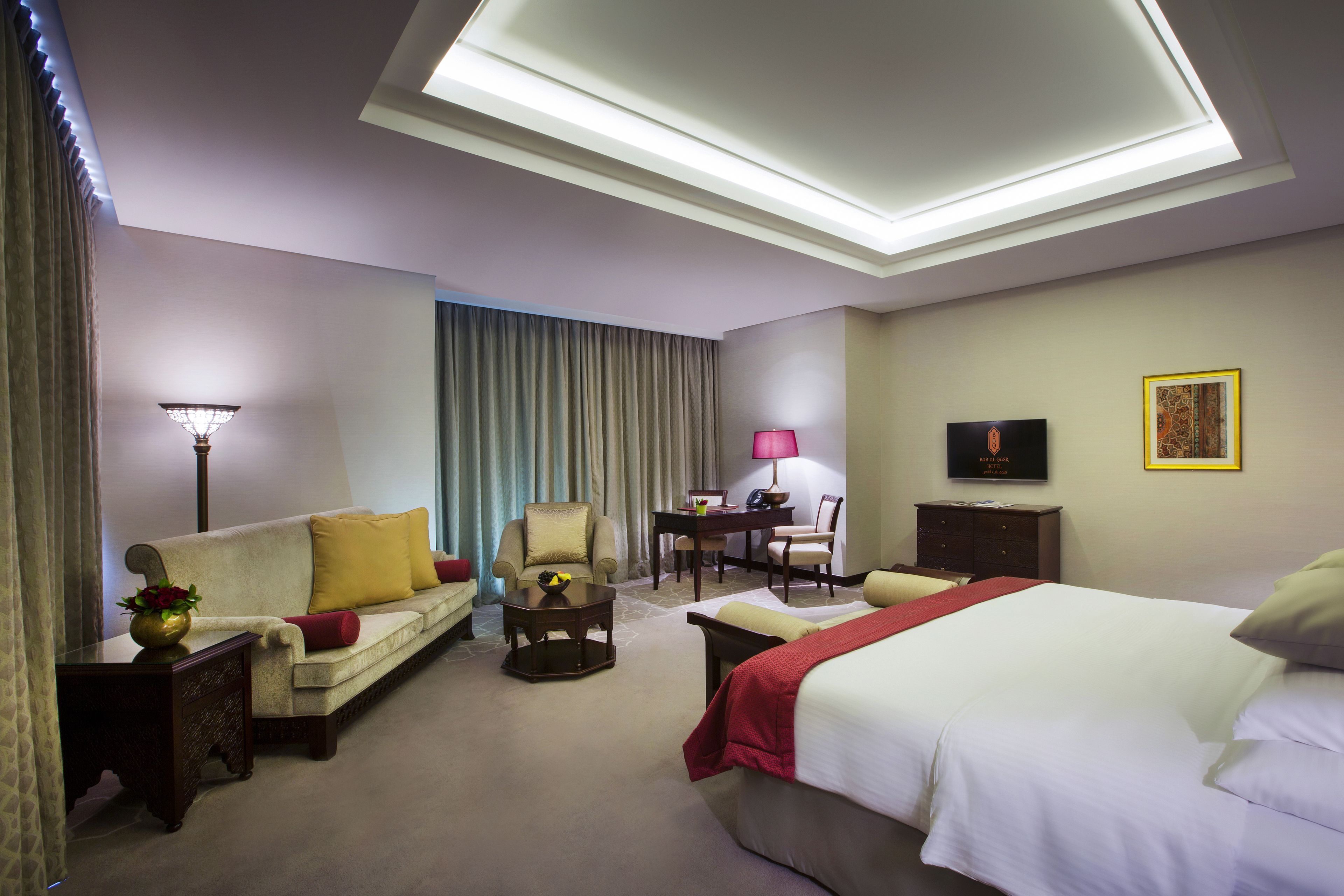 Bab Al Qasr Hotel