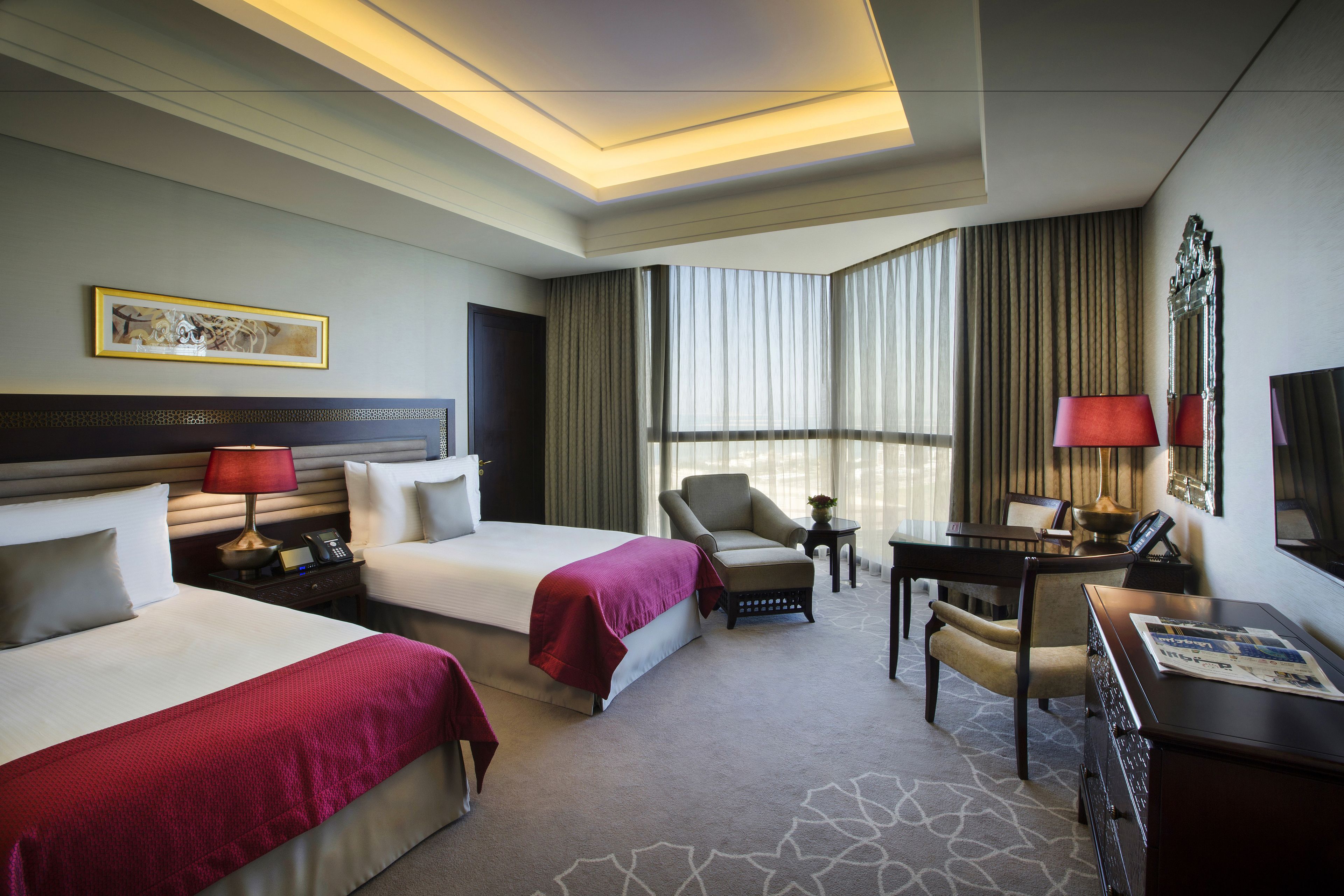 Bab Al Qasr Hotel