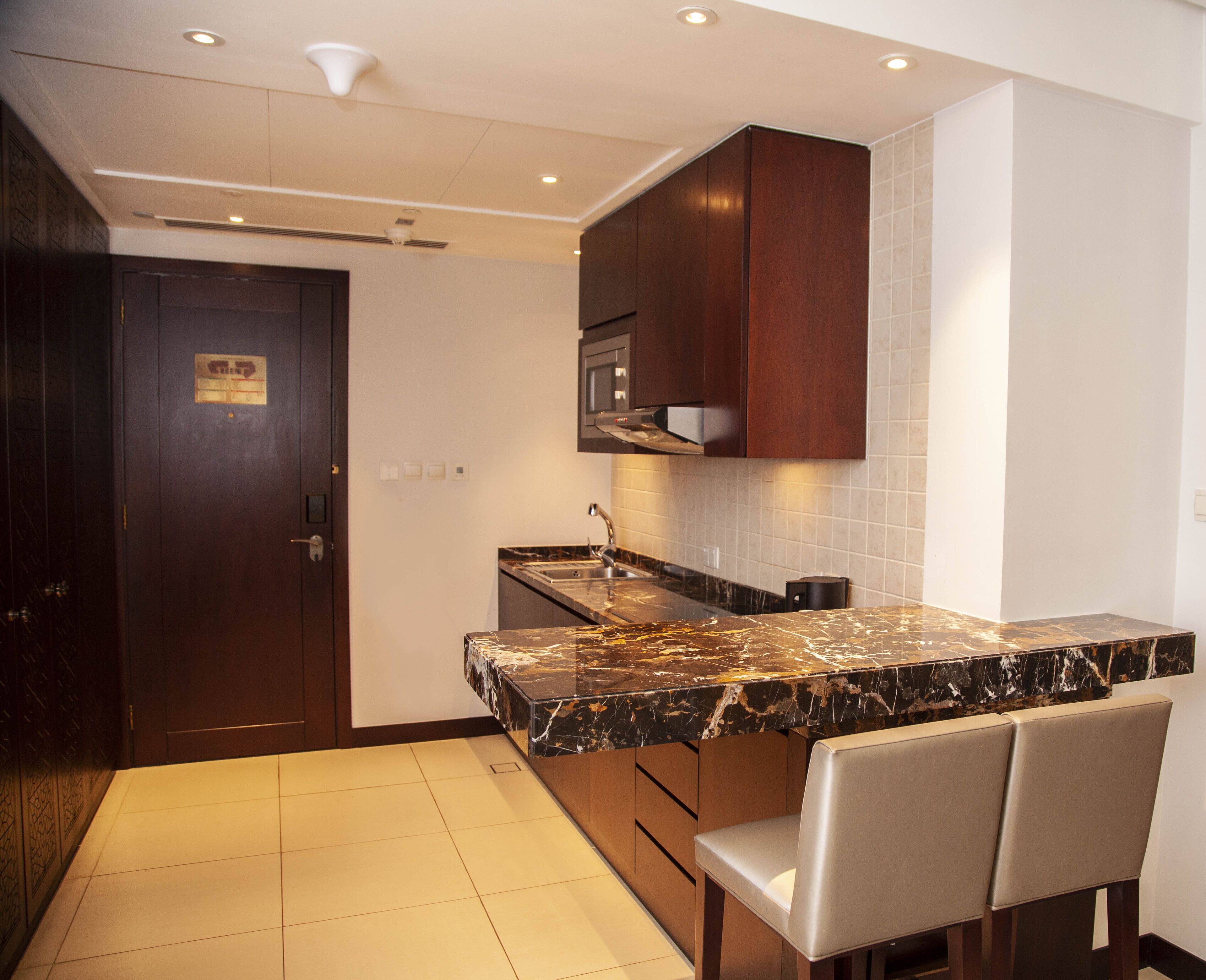 Bab Al Qasr Residence