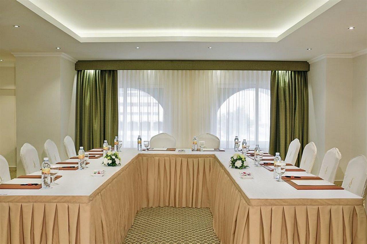 City Seasons Al Hamra Abu Dhabi