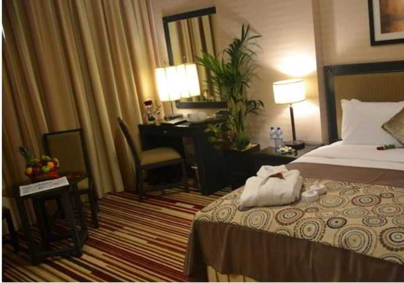 Executive Suites By Mourouj Gloria