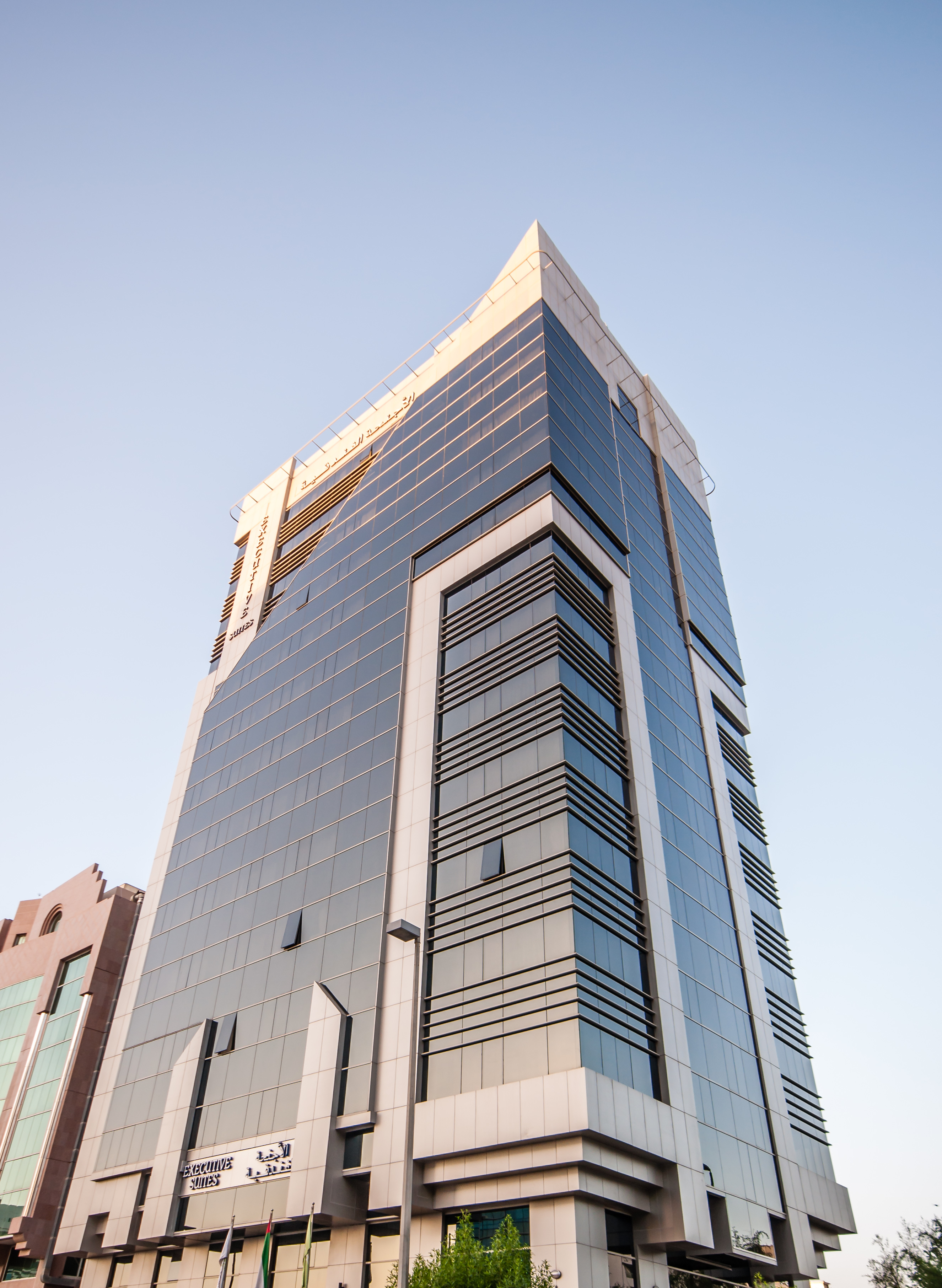 Executive Suites By Mourouj Gloria