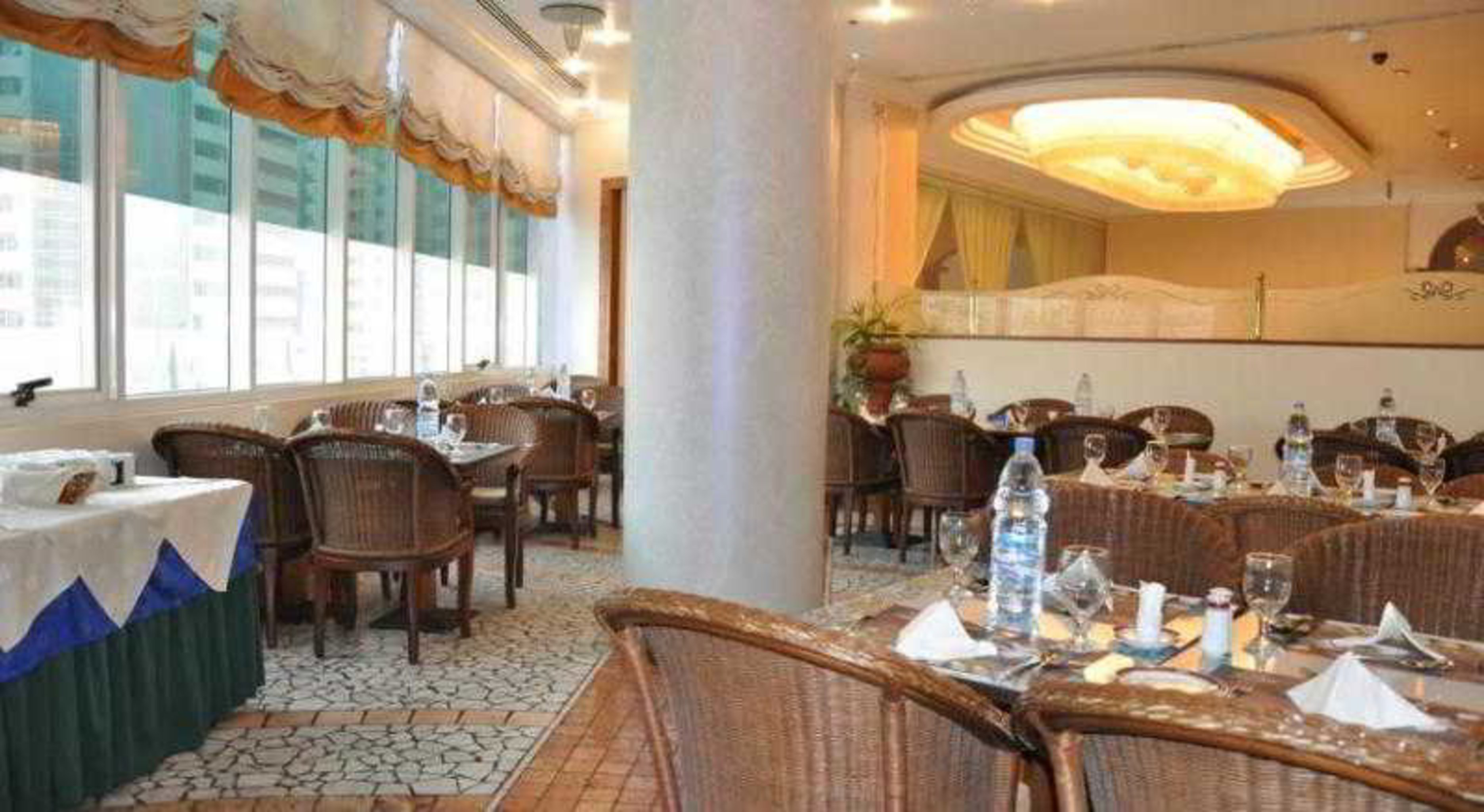 Grand Continental Hotel