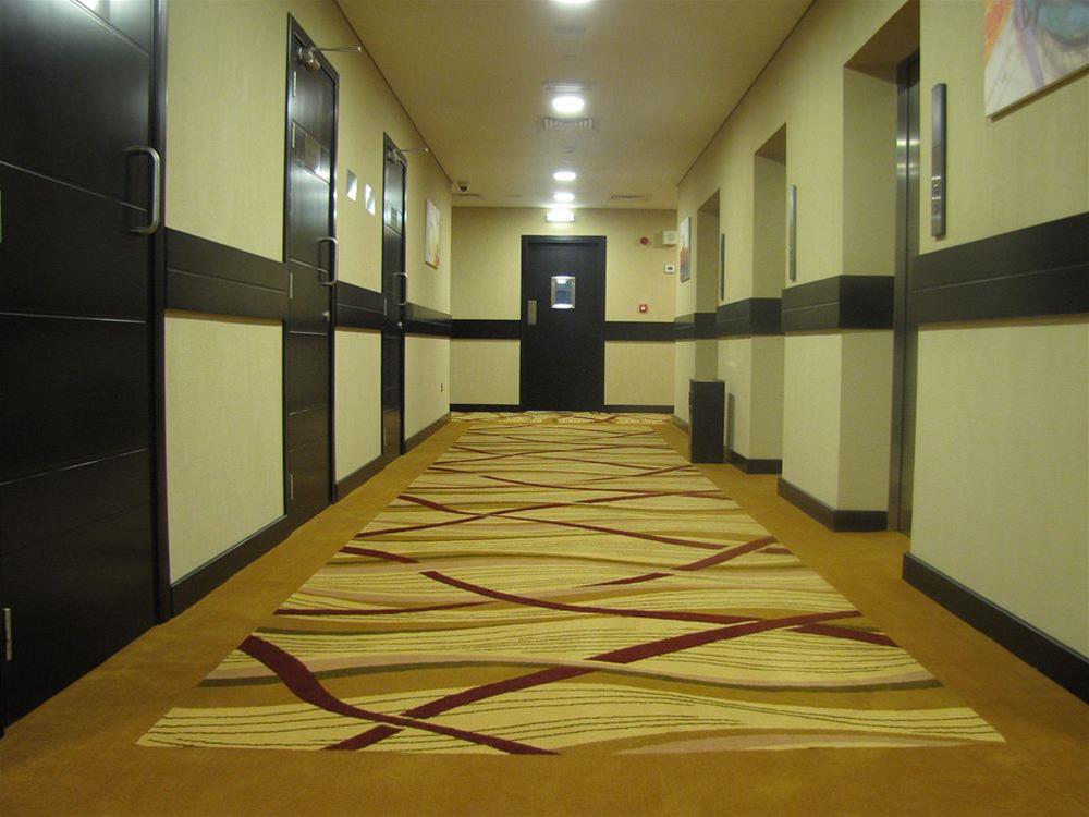 Paragon Hotel