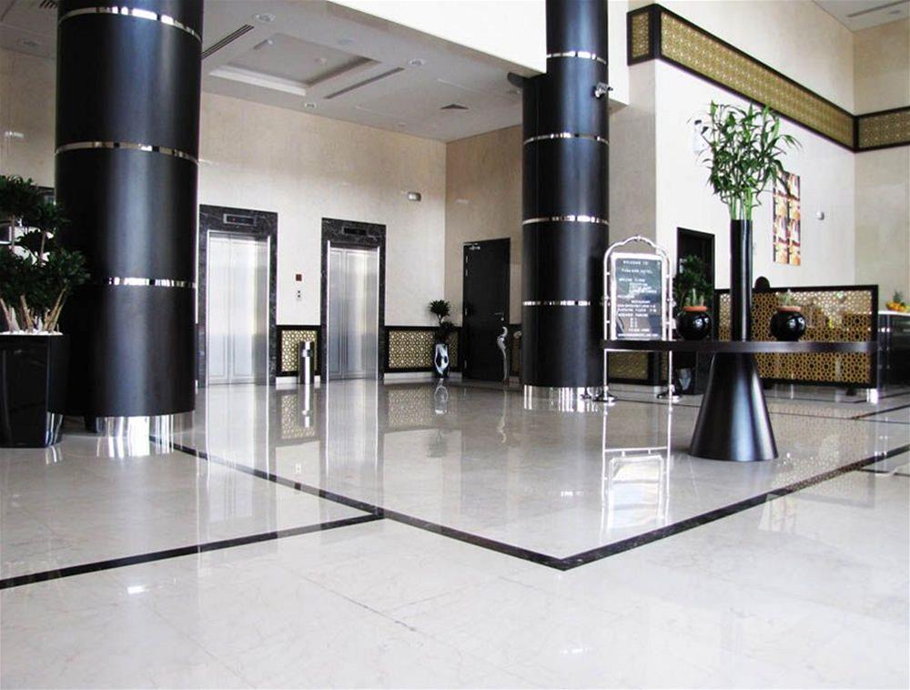 Paragon Hotel