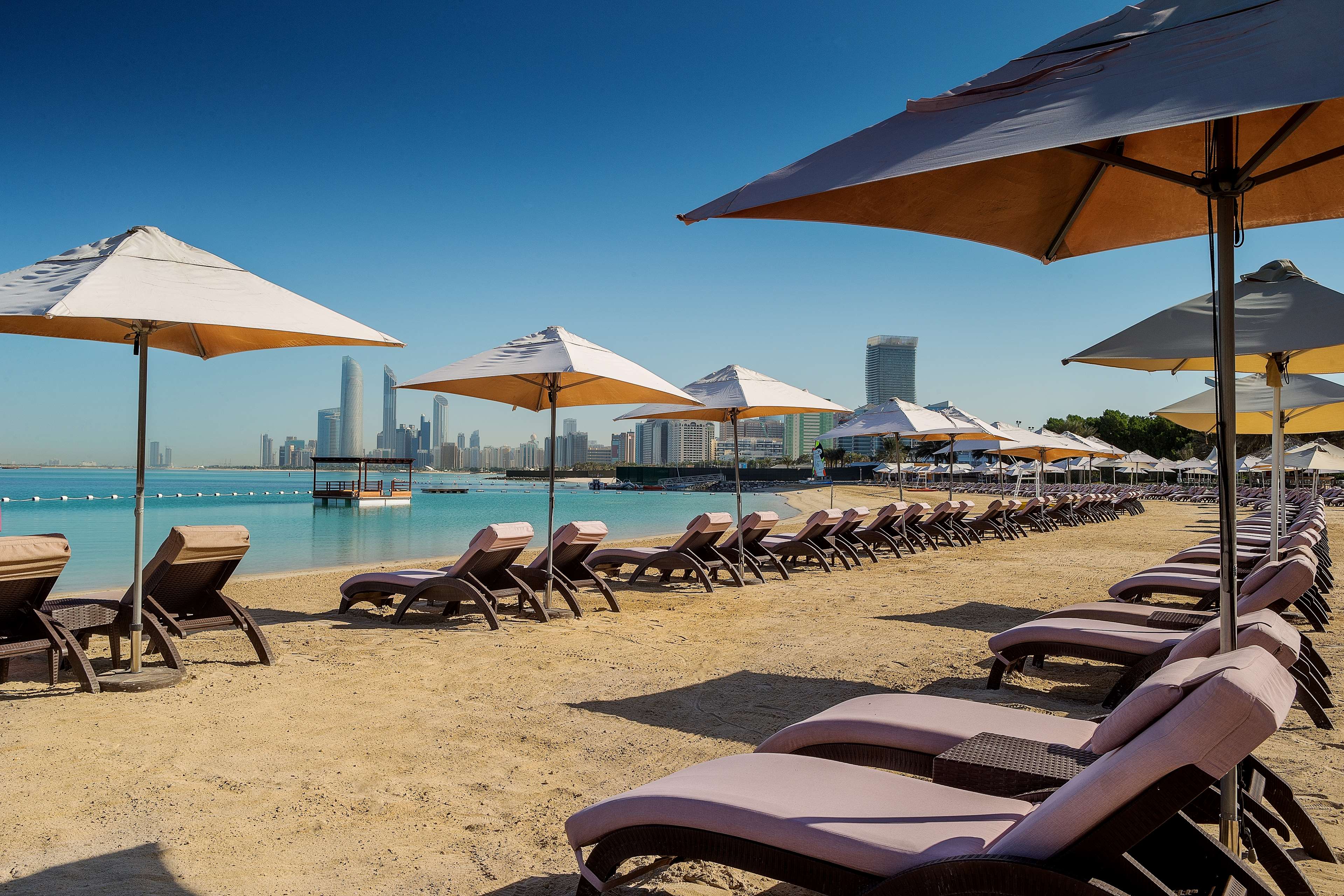 Radisson Blu Hotel & Resort, Abu Dhabi Corniche