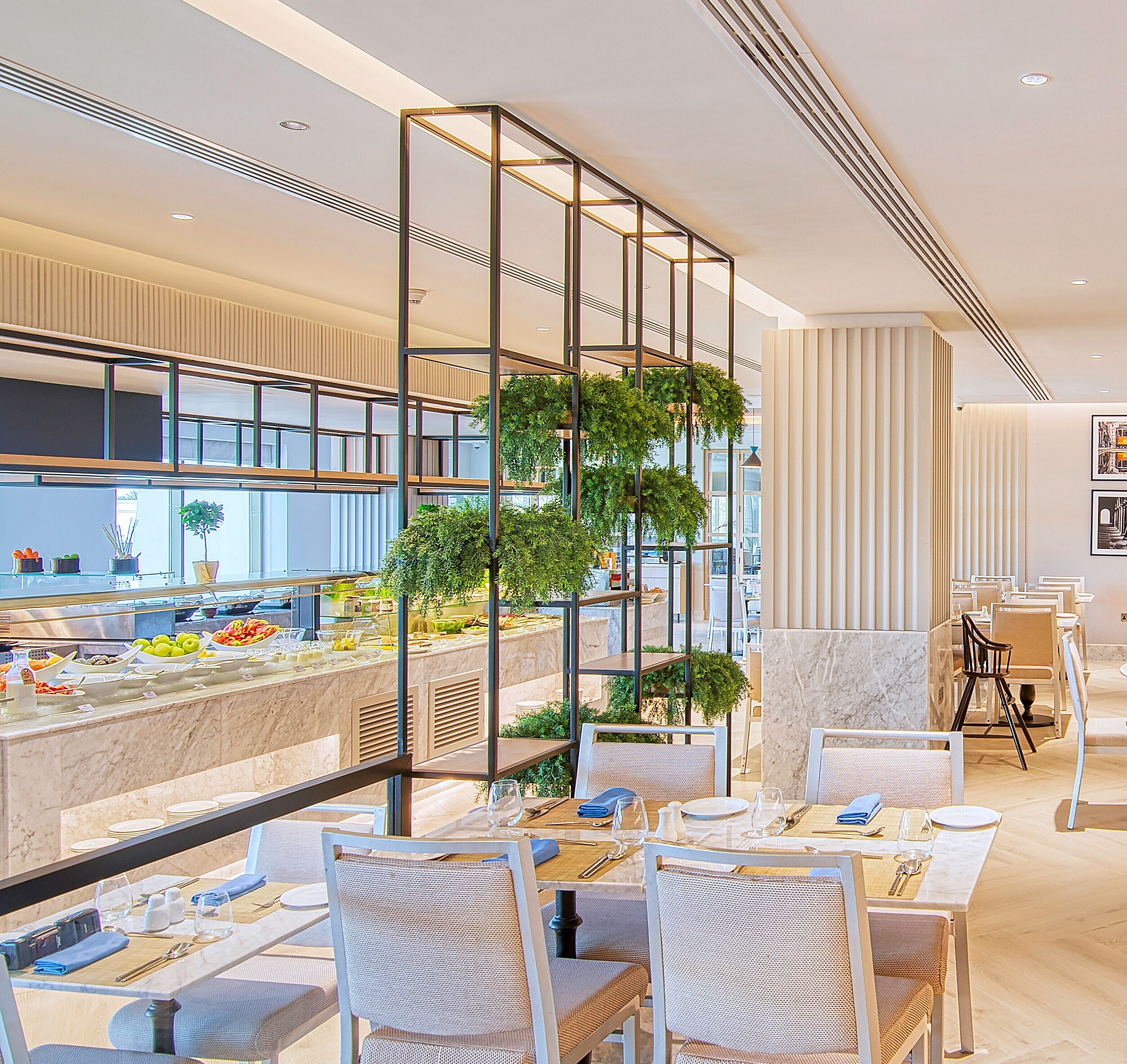Radisson Blu Hotel & Resort, Abu Dhabi Corniche