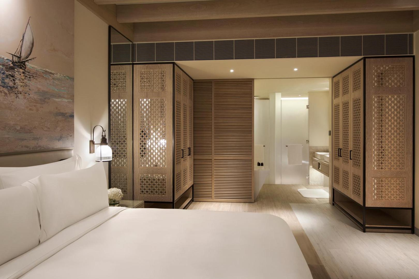 Saadiyat Rotana Resort & Villas