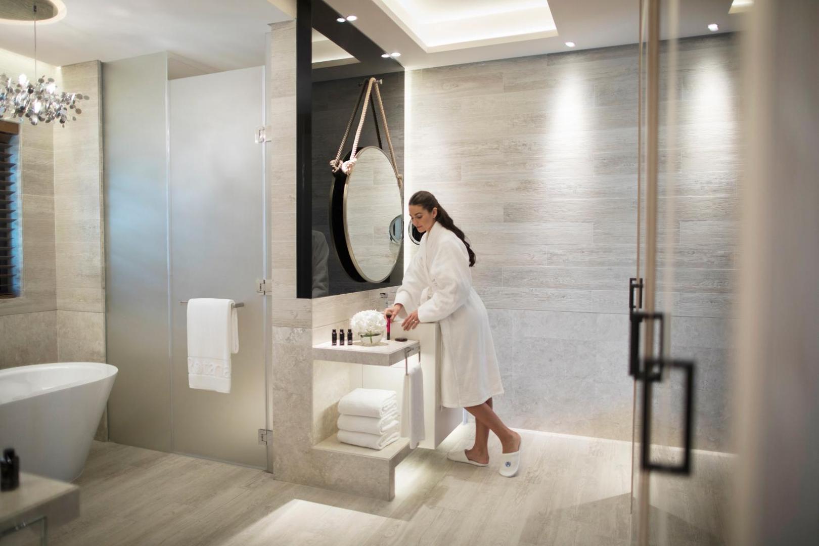 Saadiyat Rotana Resort & Villas