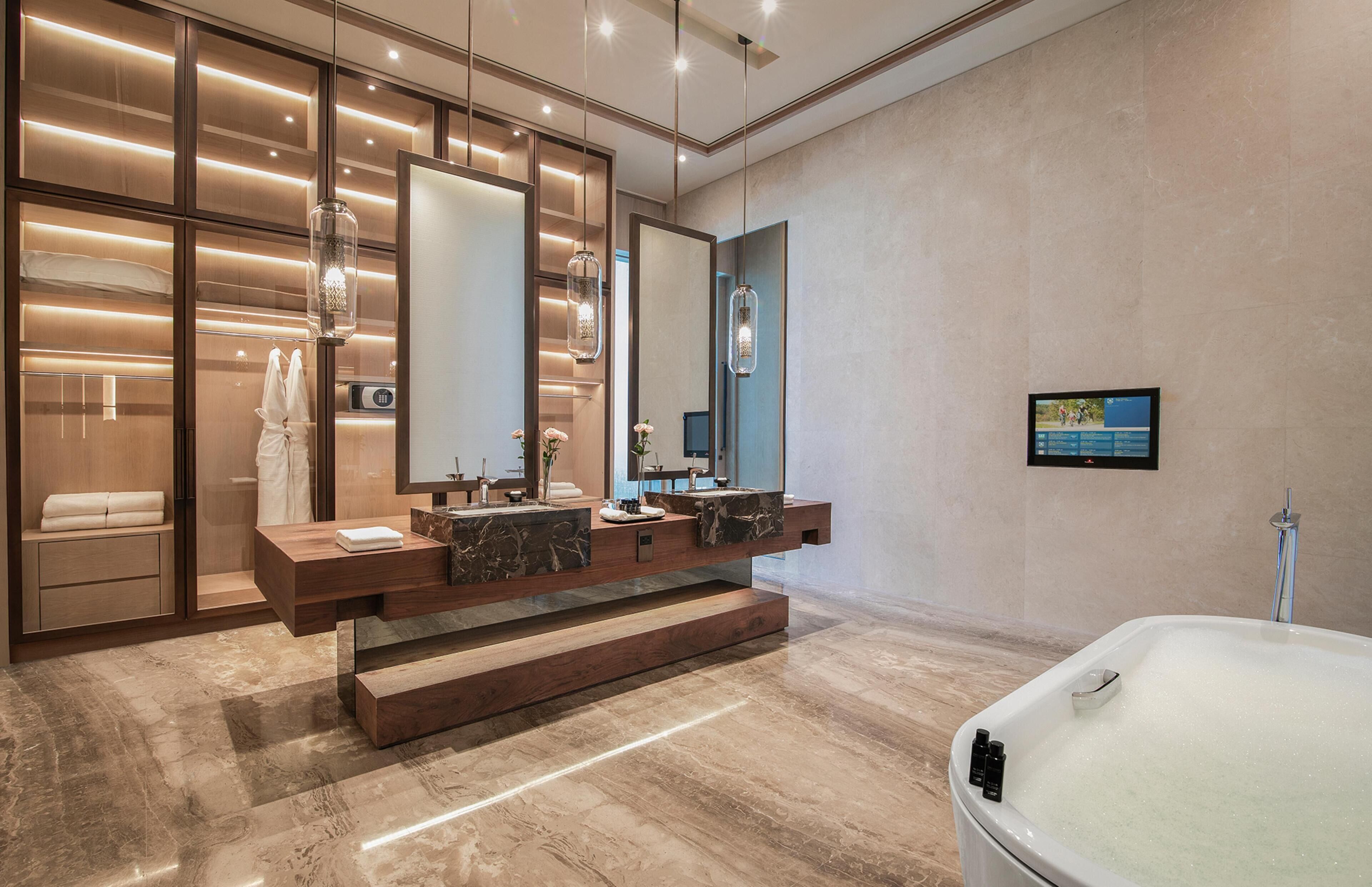 Saadiyat Rotana Resort & Villas