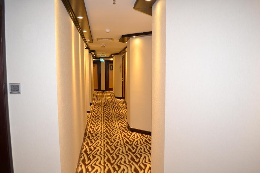 Strand Hotel Abu Dhabi