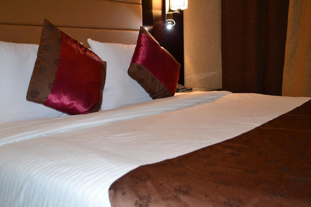 Strand Hotel Abu Dhabi