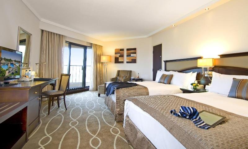 Danat Al Ain Resort