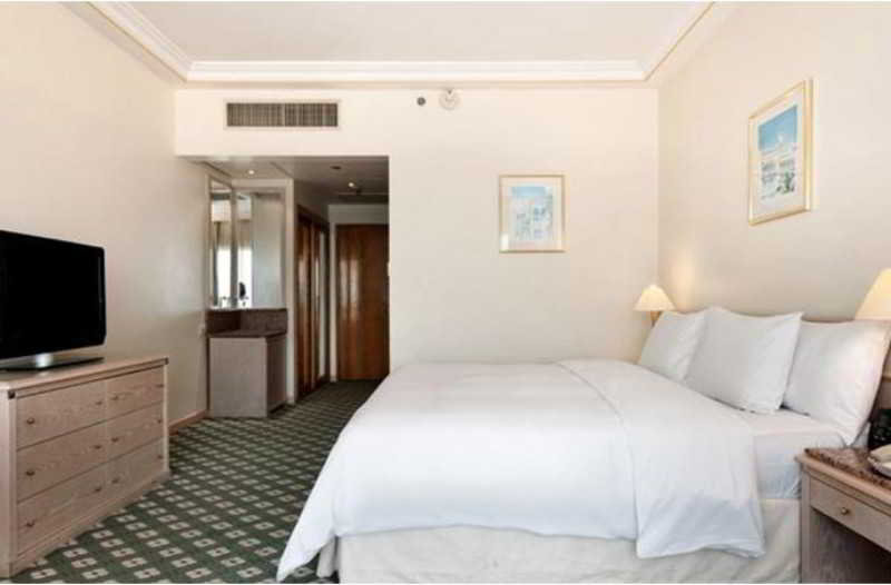 Radisson Blu Hotel & Resort, Al Ain