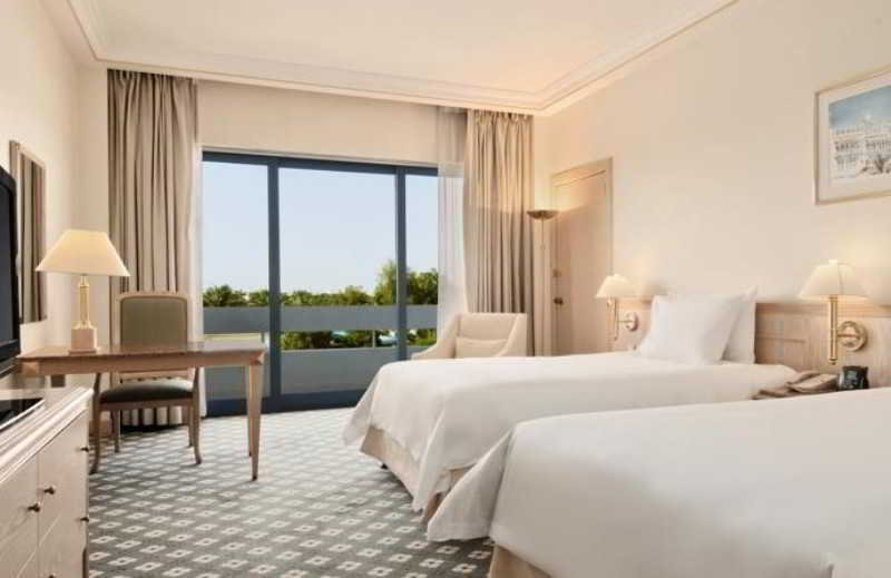 Radisson Blu Hotel & Resort, Al Ain