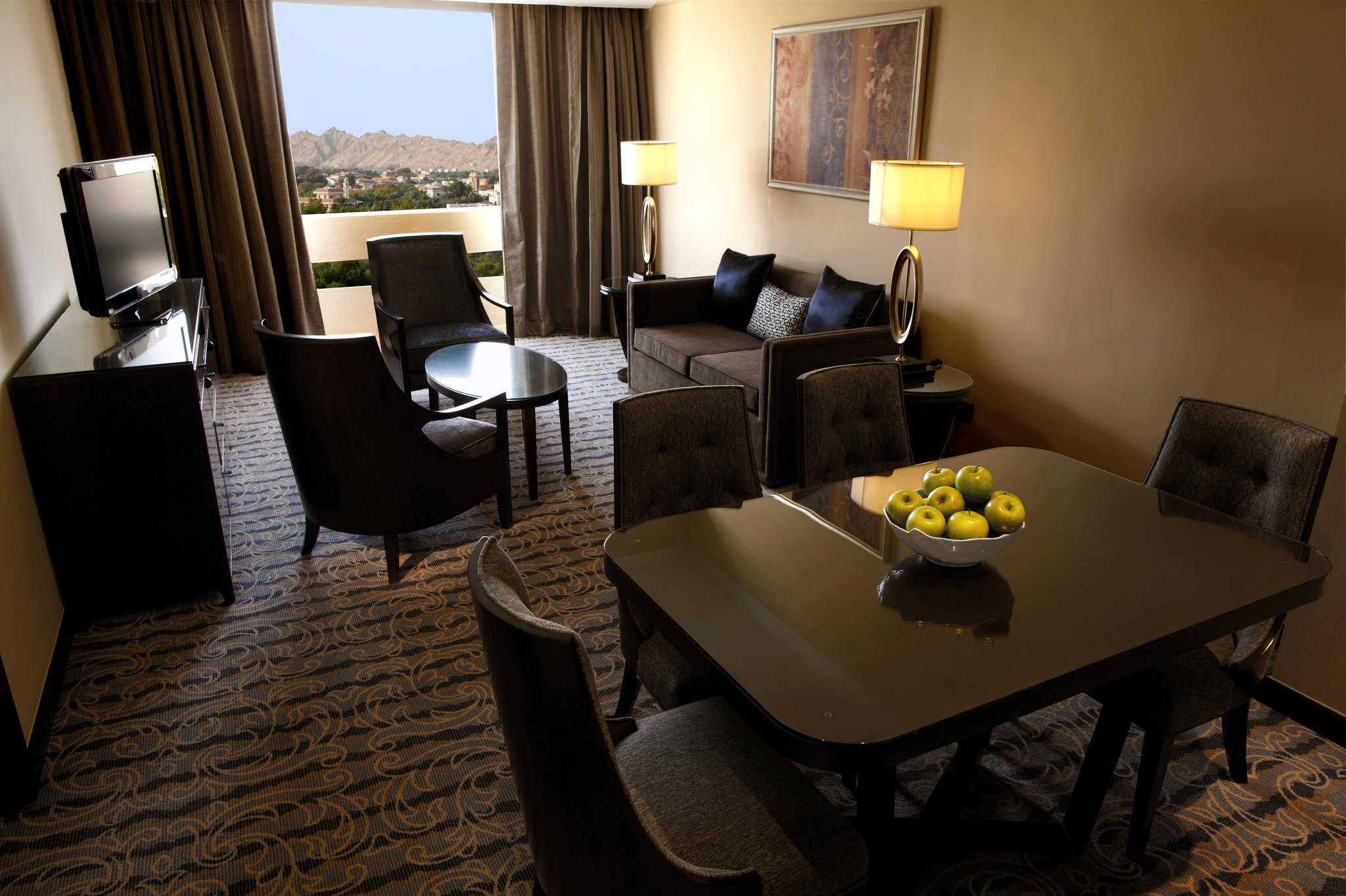 Radisson Blu Hotel & Resort, Al Ain