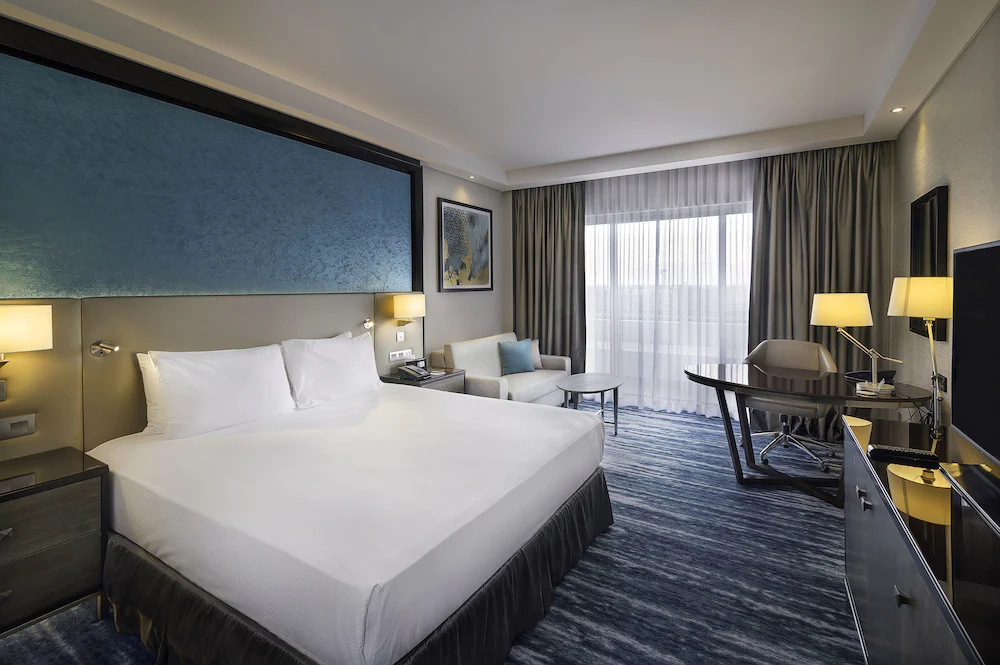 Radisson Blu Hotel & Resort, Al Ain