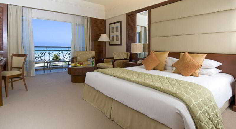 Danat Jebel Dhanna Resort