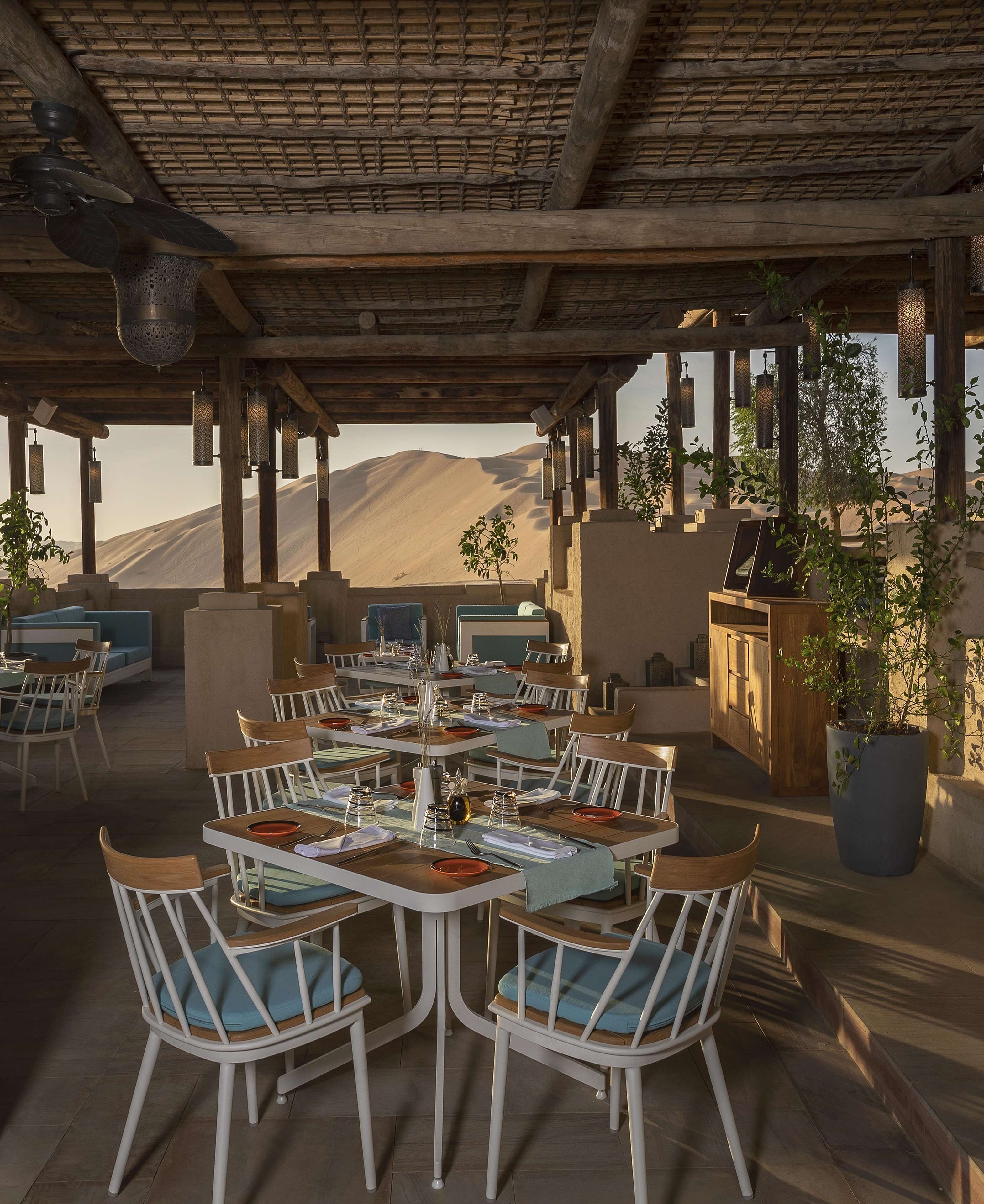 Qasr Al Sarab Desert Resort by Anantara