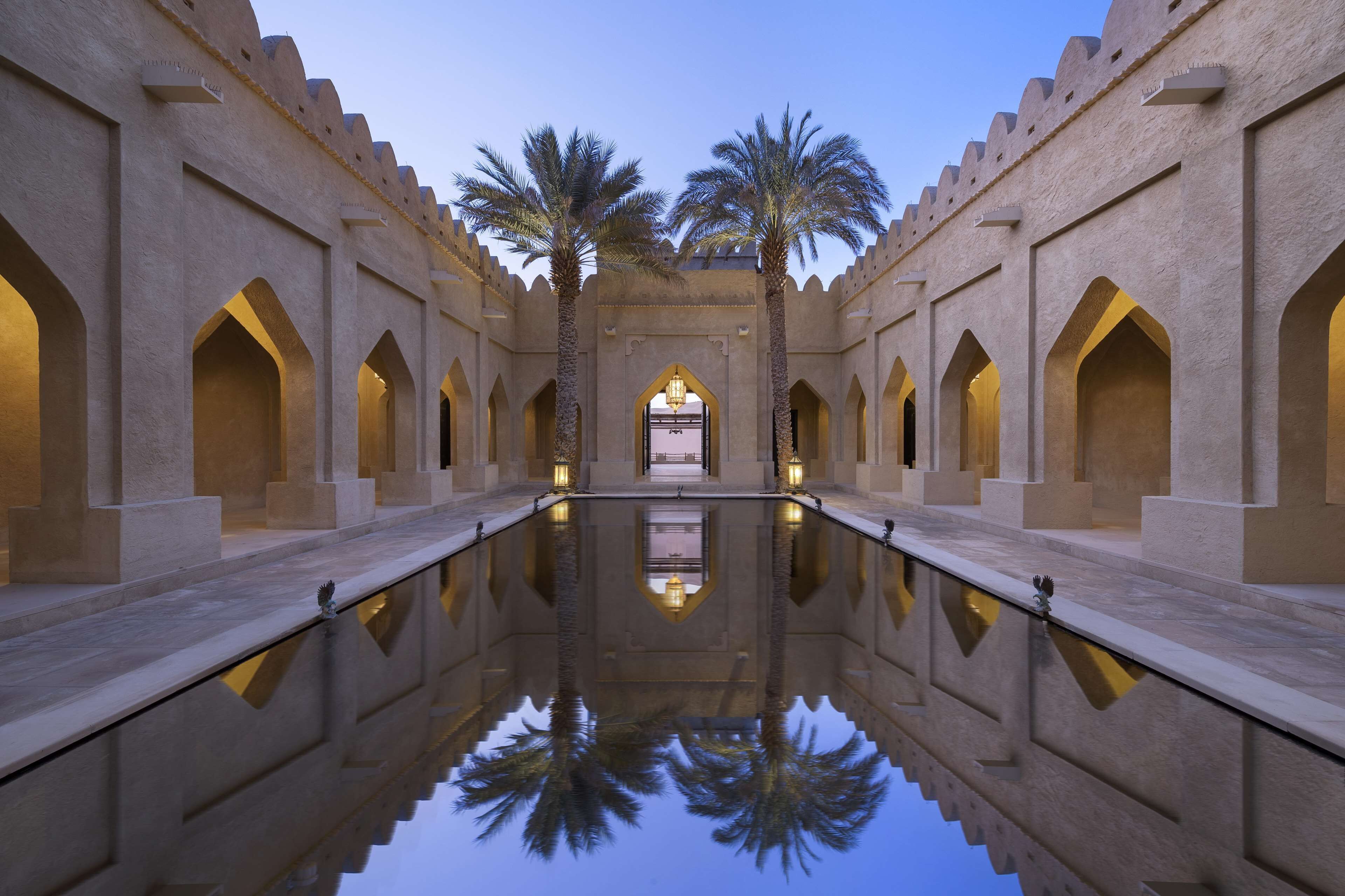 Qasr Al Sarab Desert Resort by Anantara