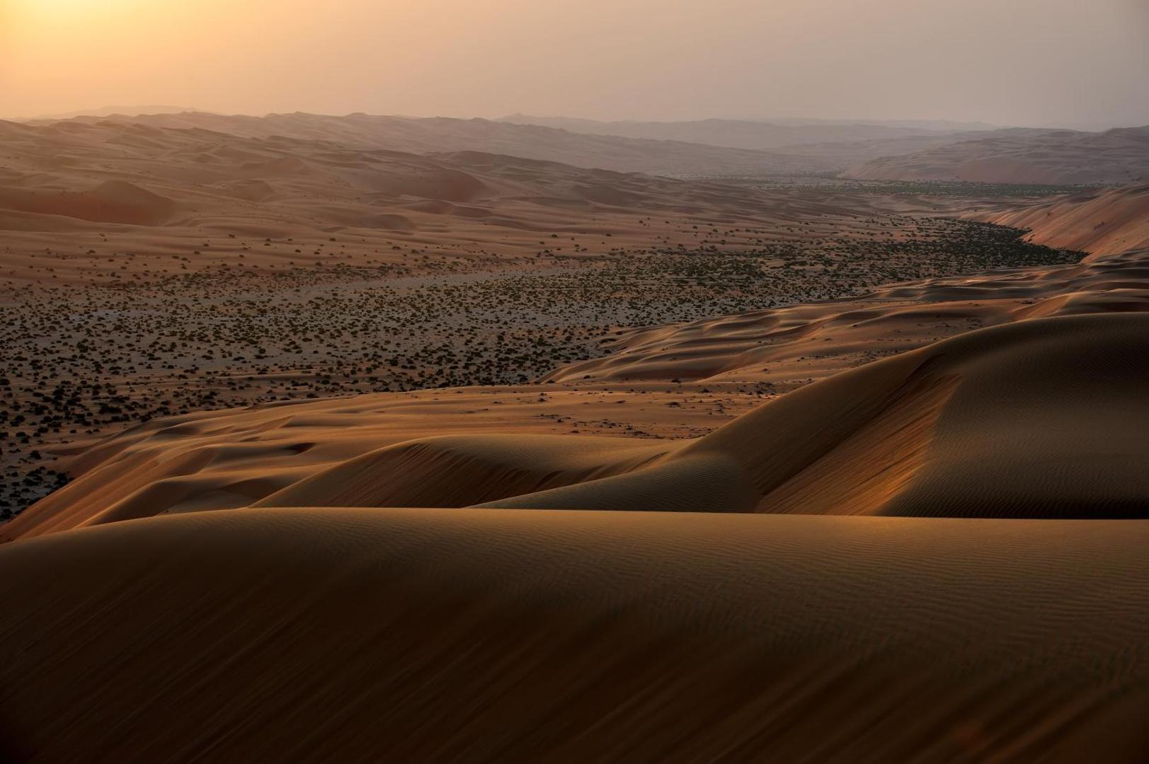 Qasr Al Sarab Desert Resort by Anantara