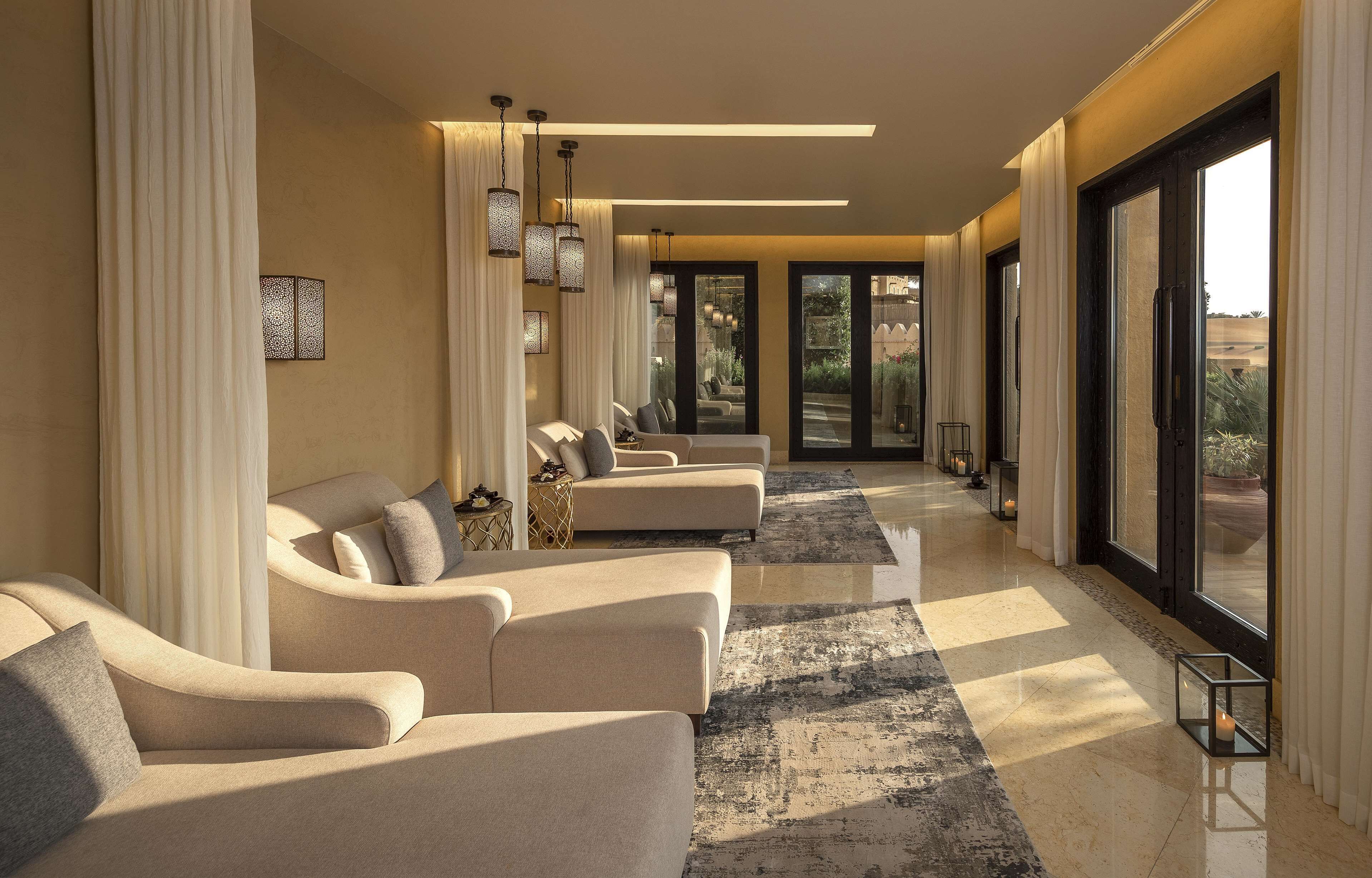 Qasr Al Sarab Desert Resort by Anantara