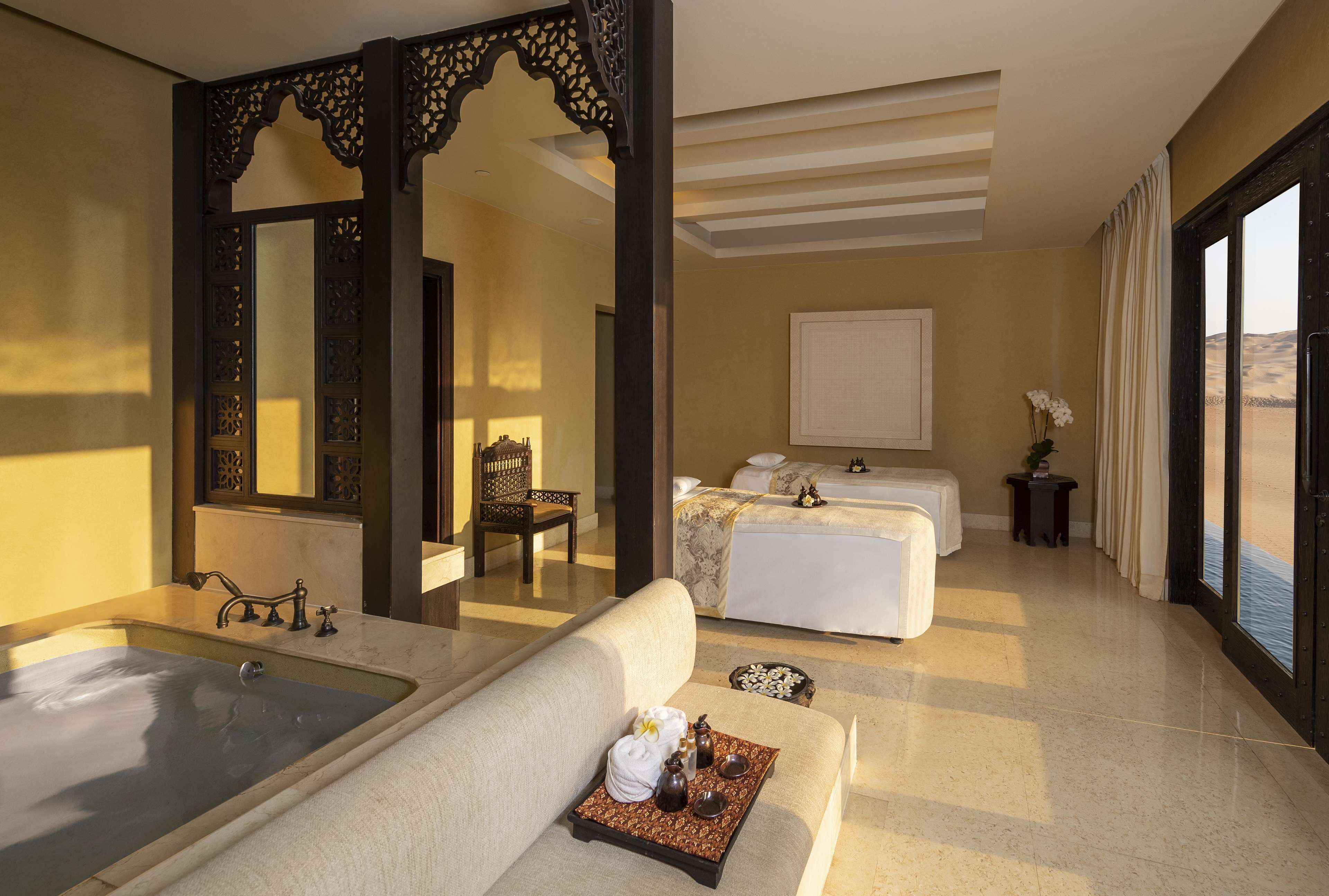 Qasr Al Sarab Desert Resort by Anantara