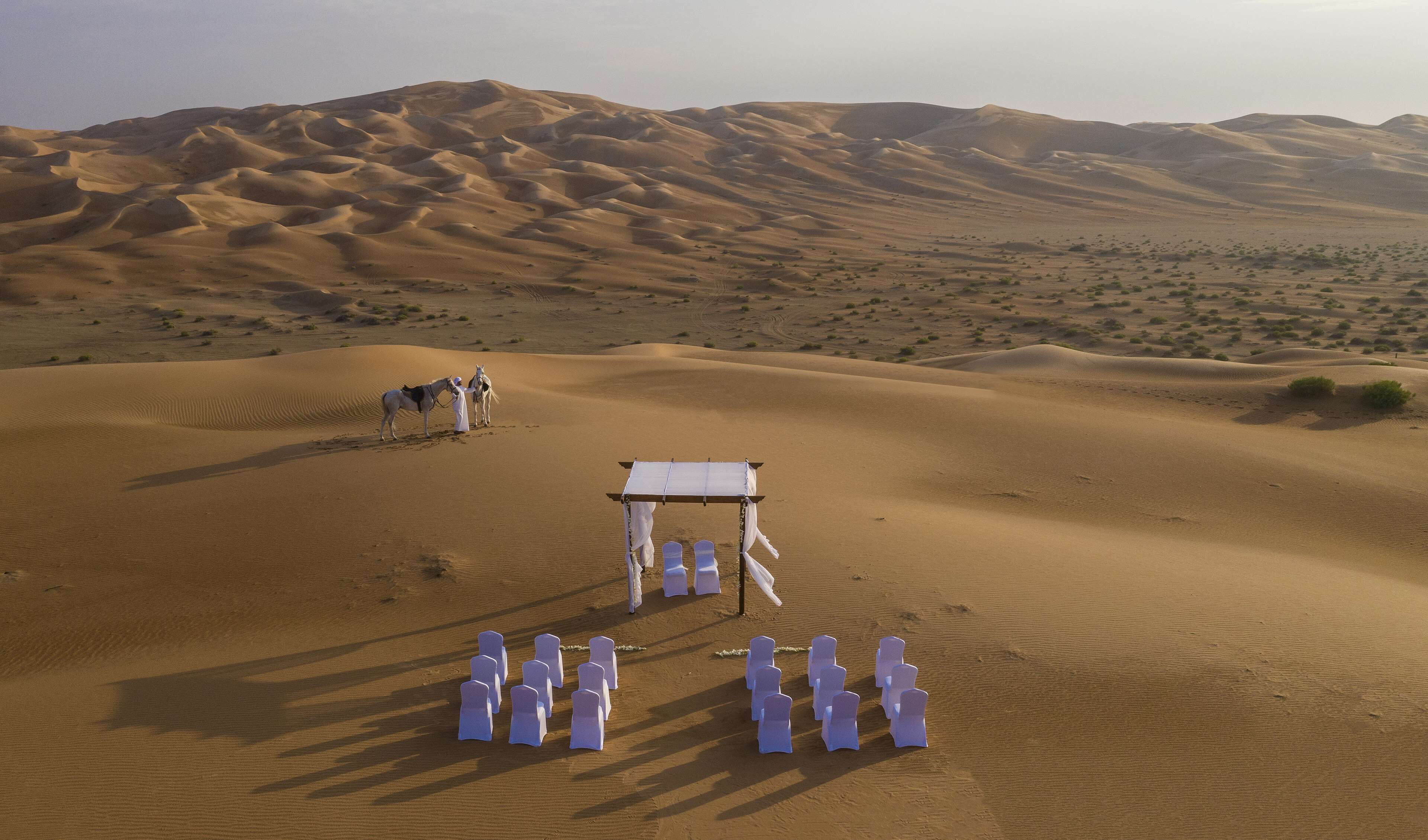 Qasr Al Sarab Desert Resort by Anantara