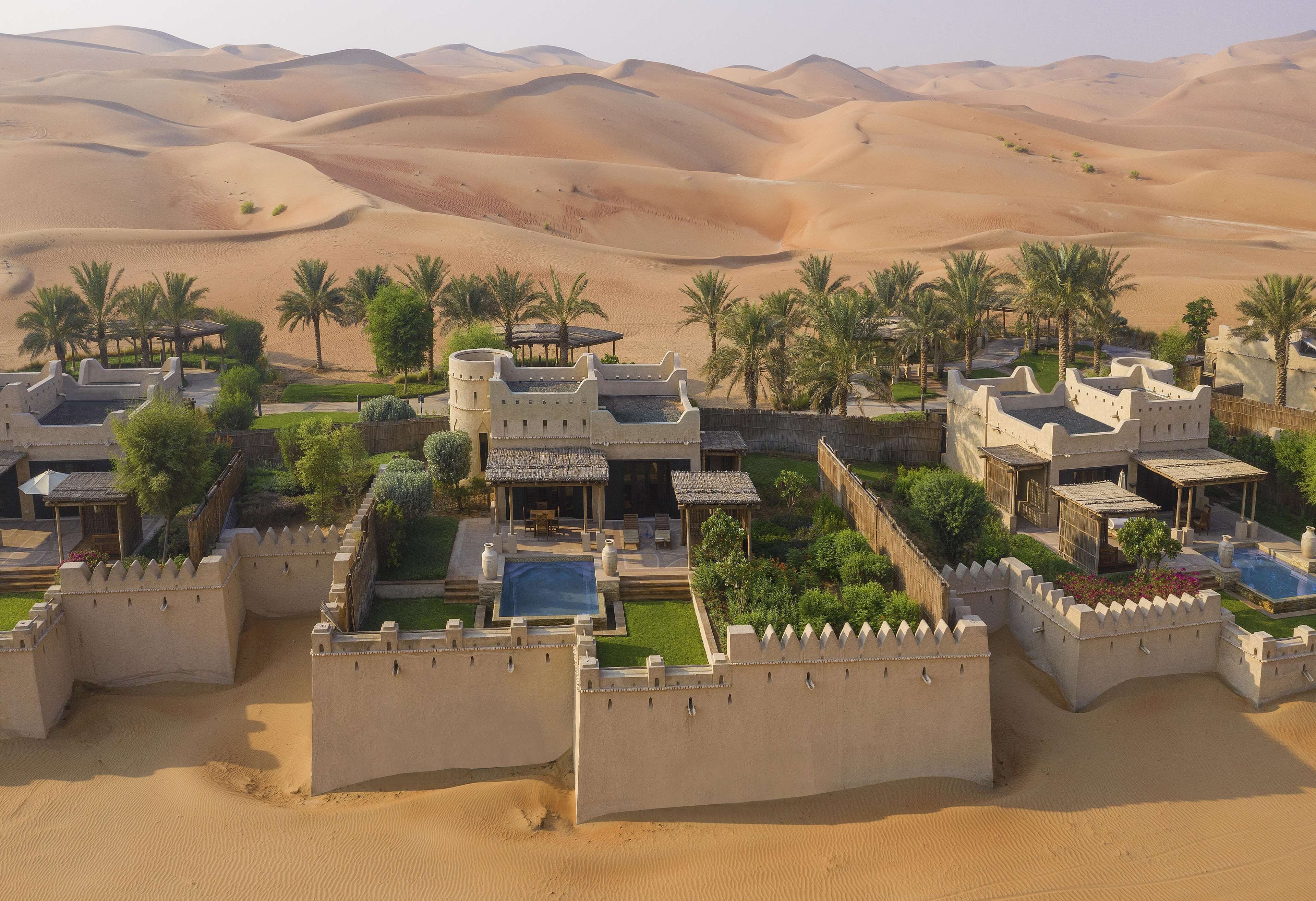 Qasr Al Sarab Desert Resort by Anantara