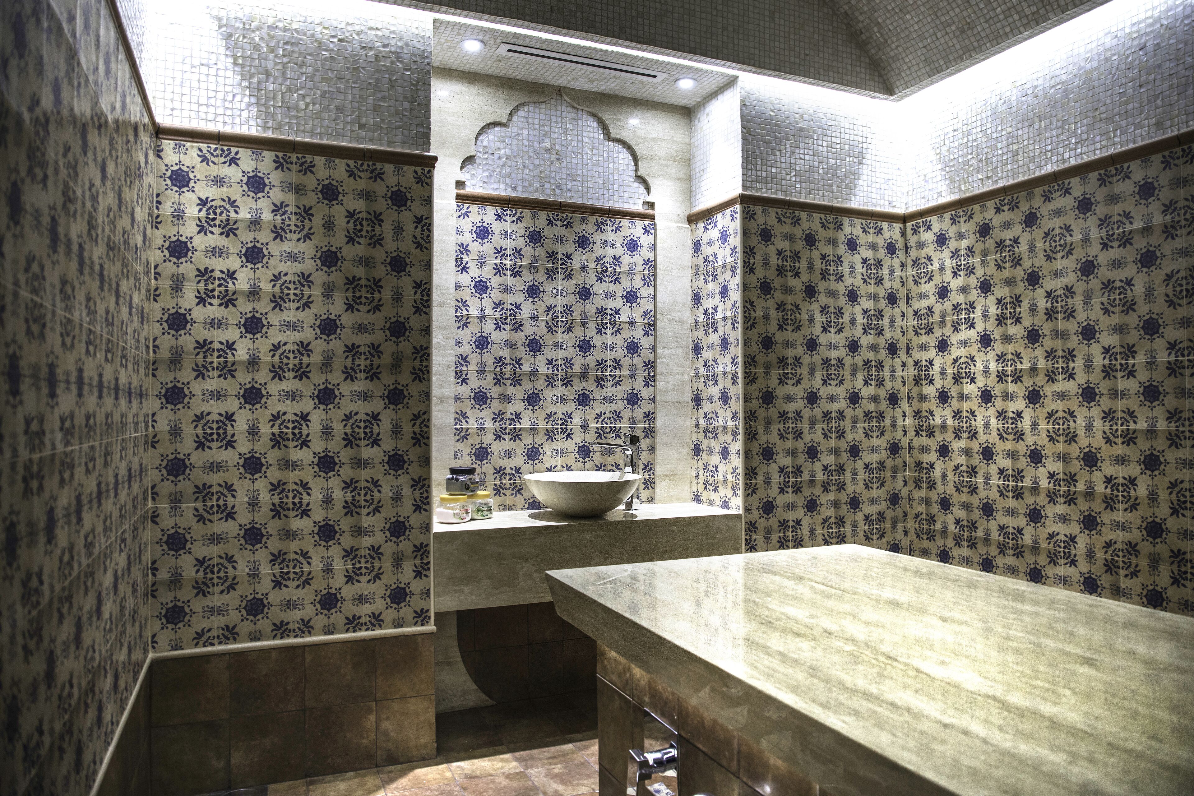 Elite Byblos Hotel - Mall of The Emirates