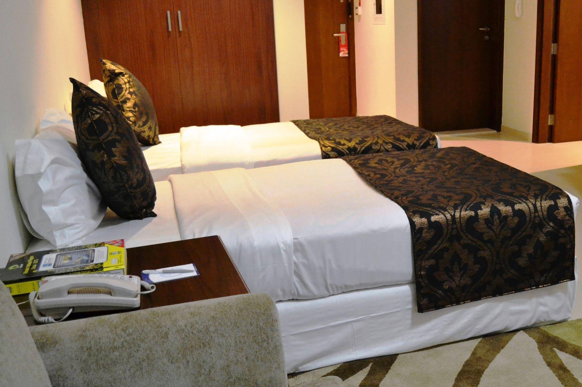 Grand Midwest View Hotel Apartments Al Barsha