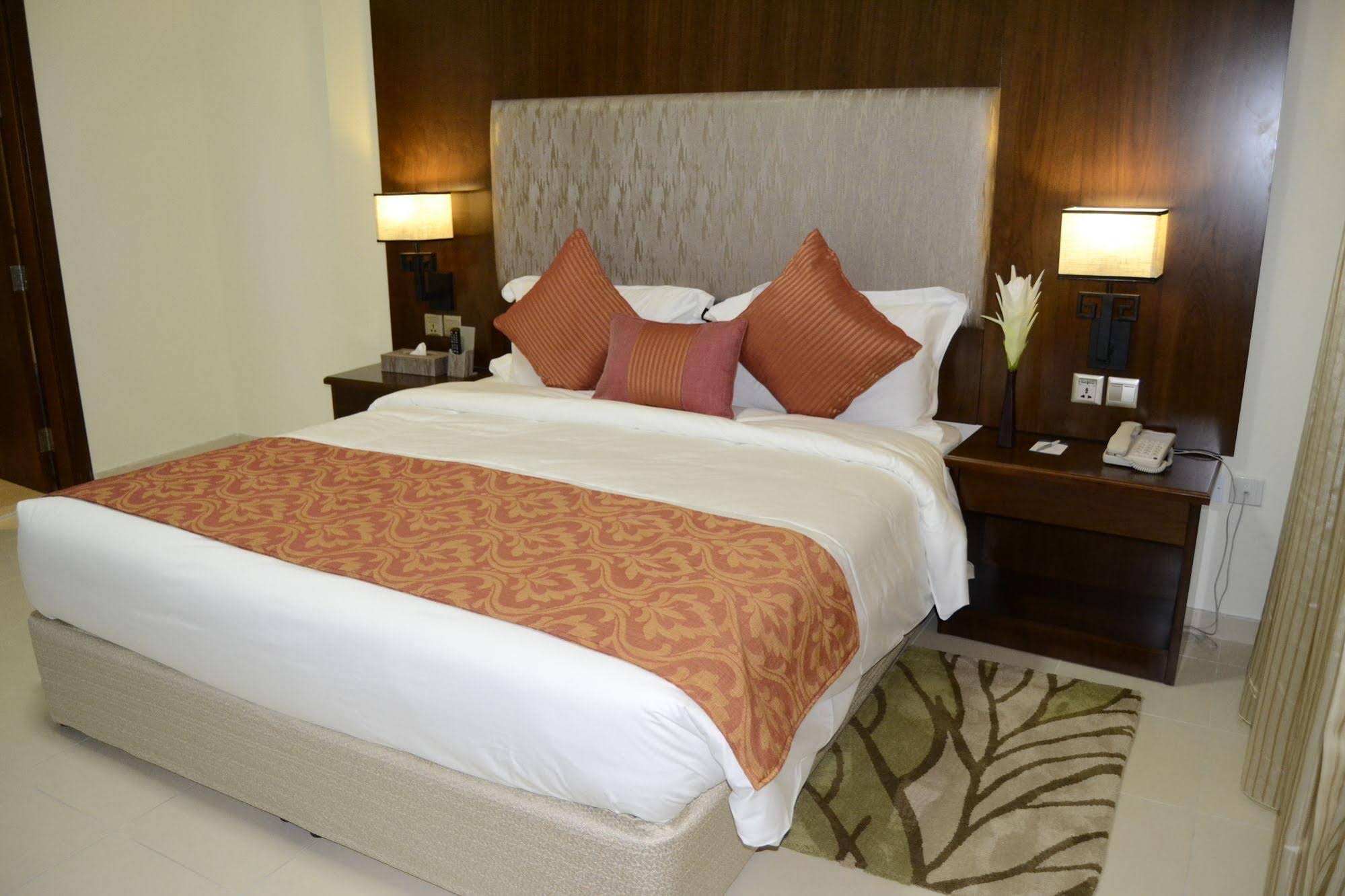 Grand Midwest View Hotel Apartments Al Barsha