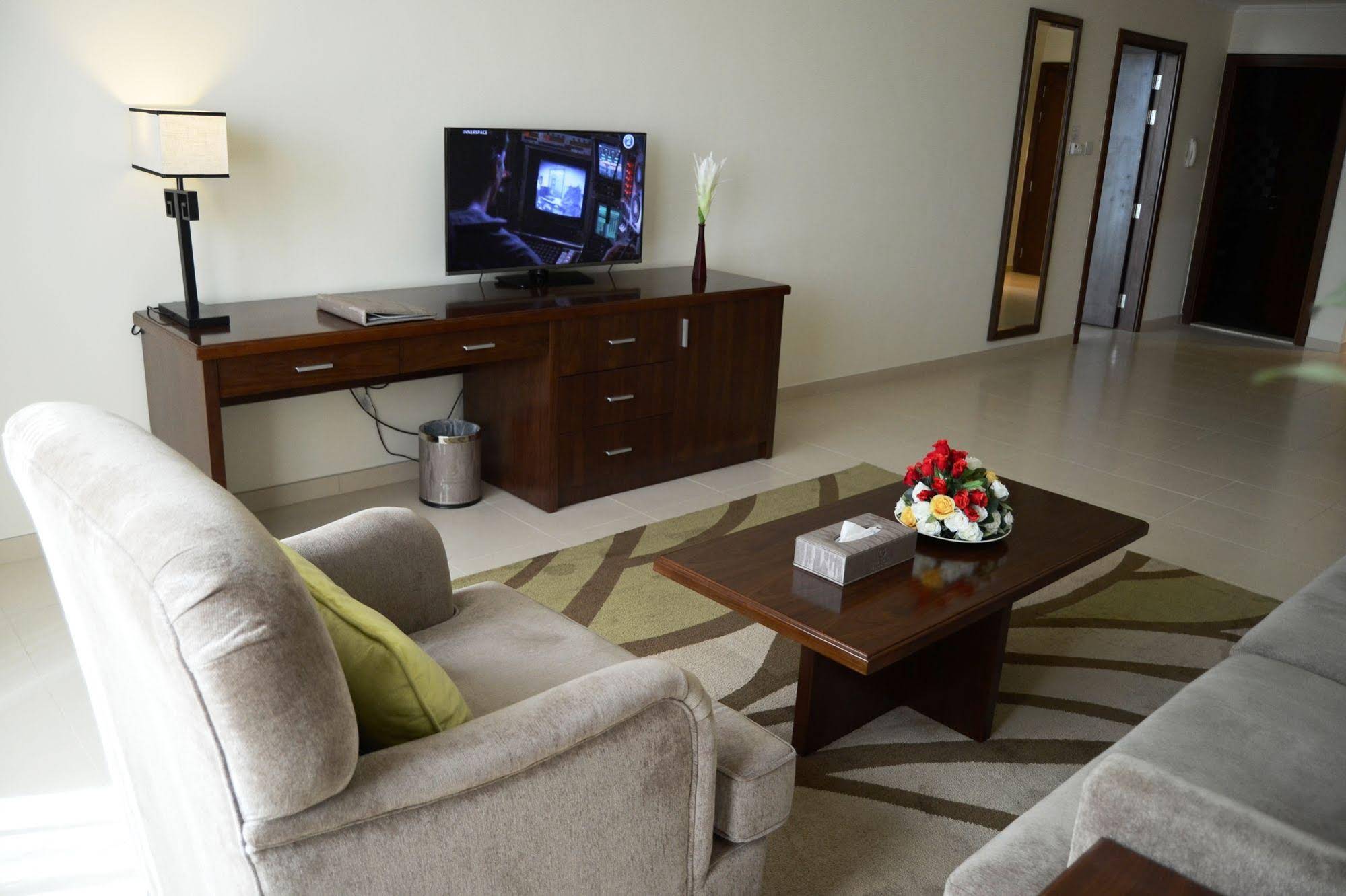 Grand Midwest View Hotel Apartments Al Barsha