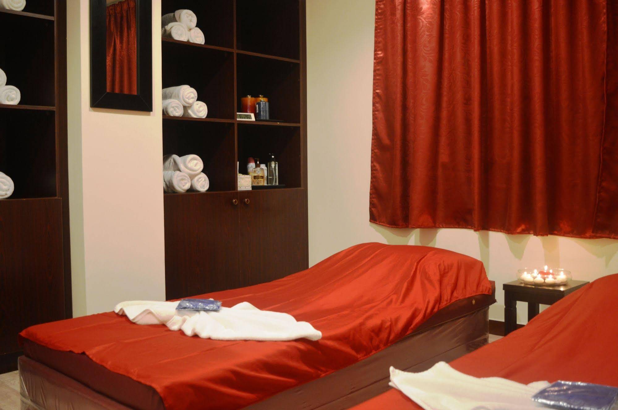 Grand Midwest View Hotel Apartments Al Barsha
