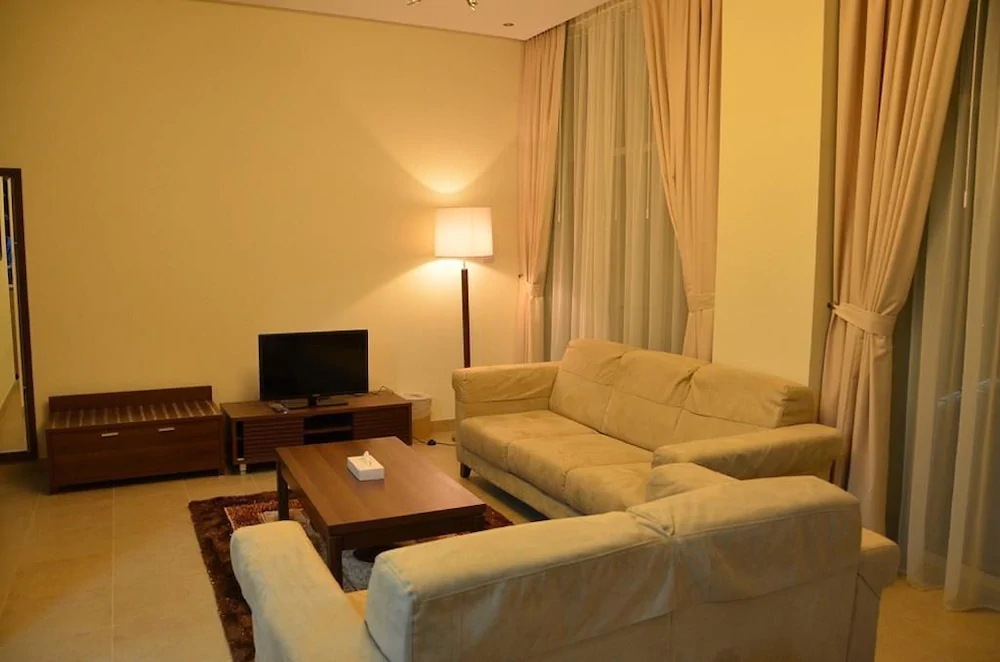 Skylark Hotel Apartments