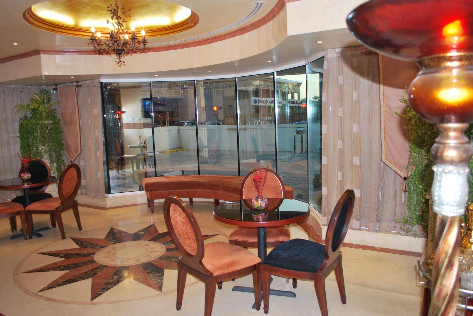Al Deyafa Hotel Apartments 3
