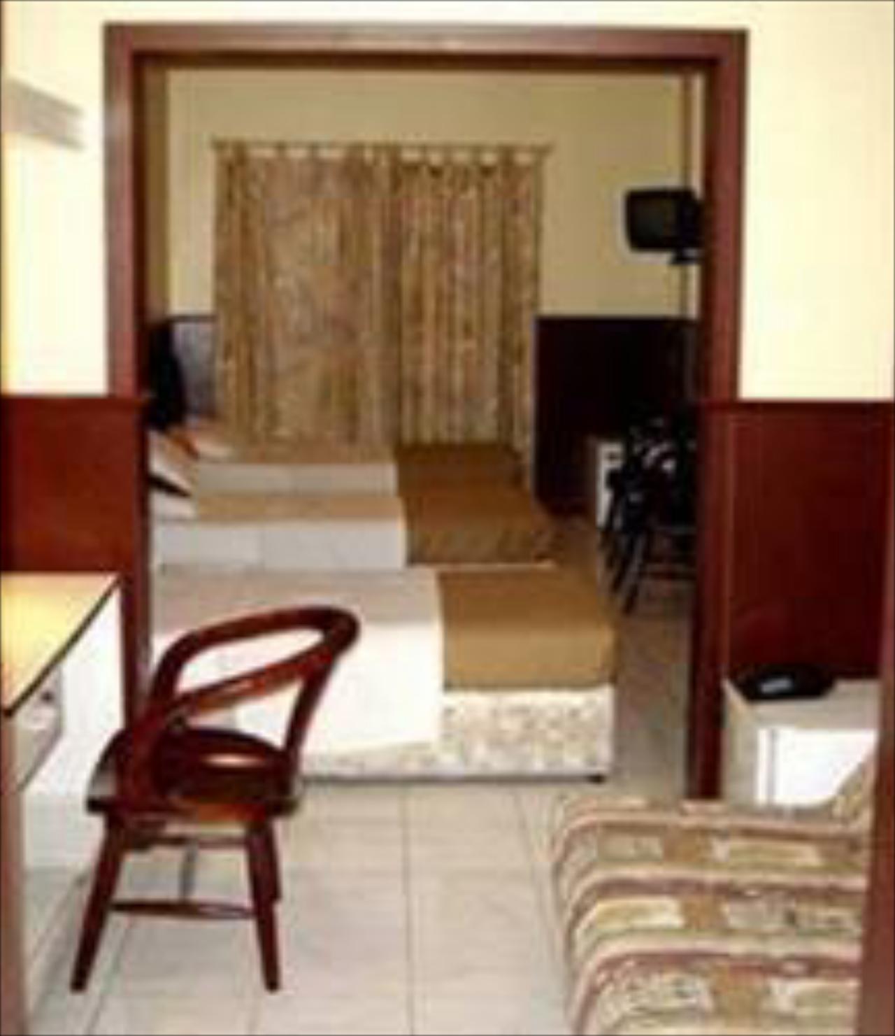 Pacific Hotel Llc