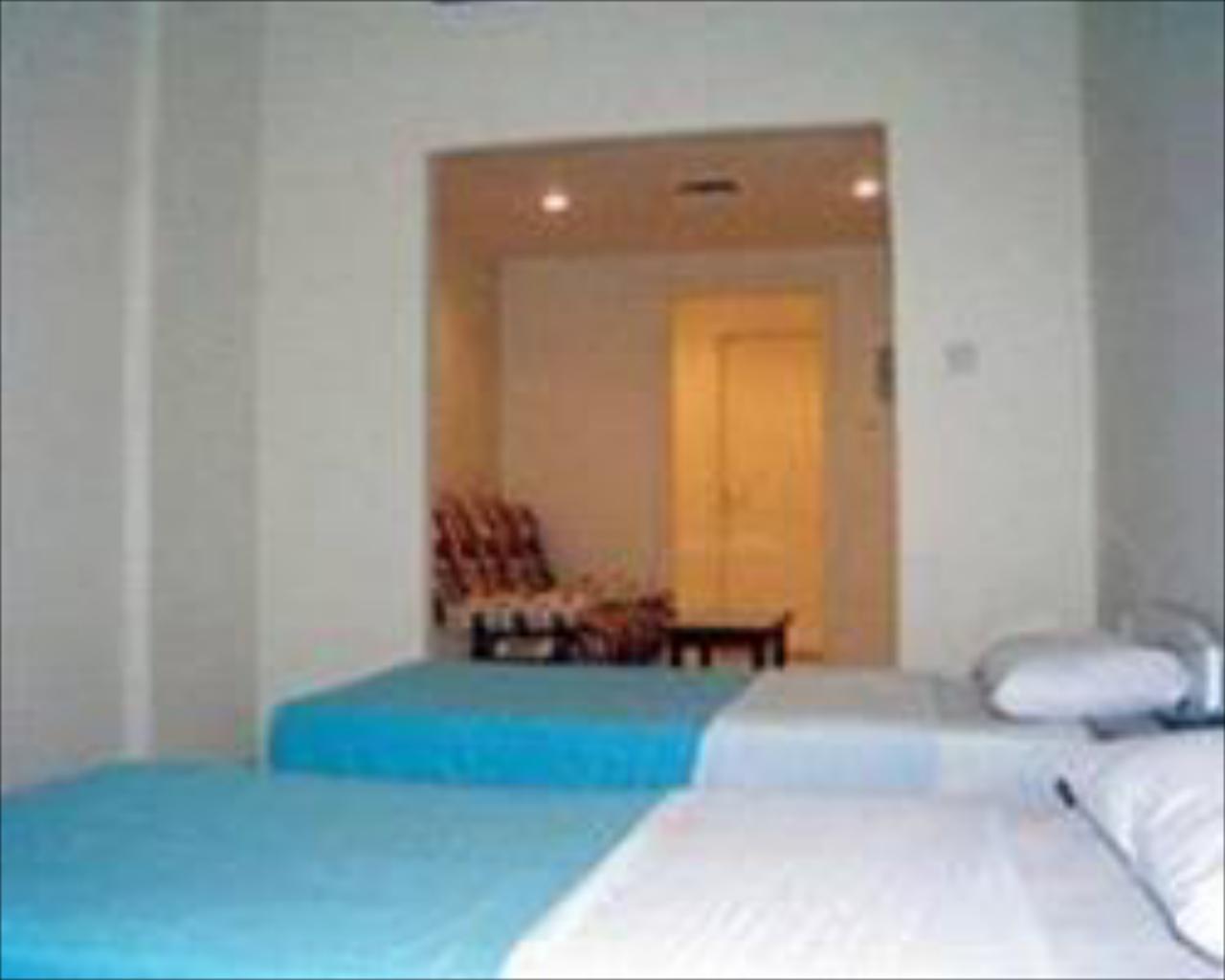 Pacific Hotel Llc
