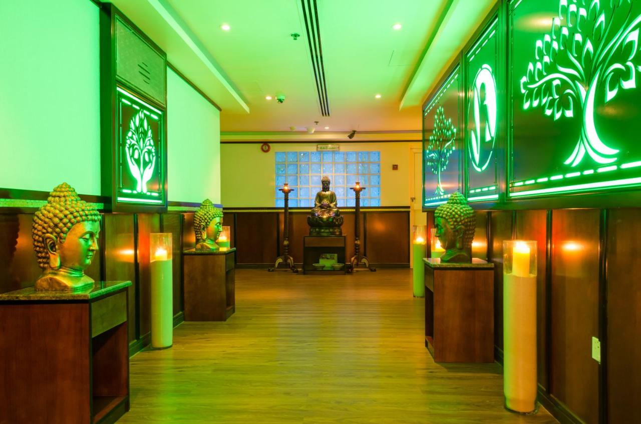 Le Paradise Palace
