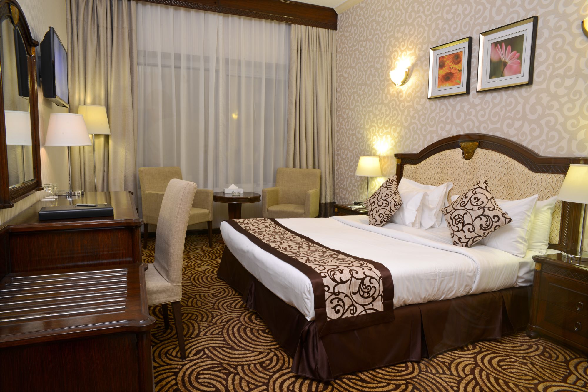 Sun & Sands Hotel