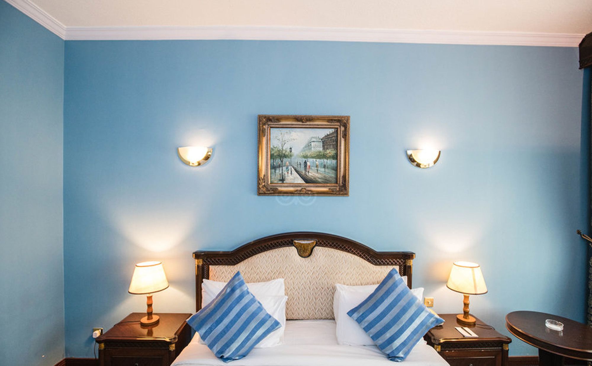 Sun & Sands Hotel