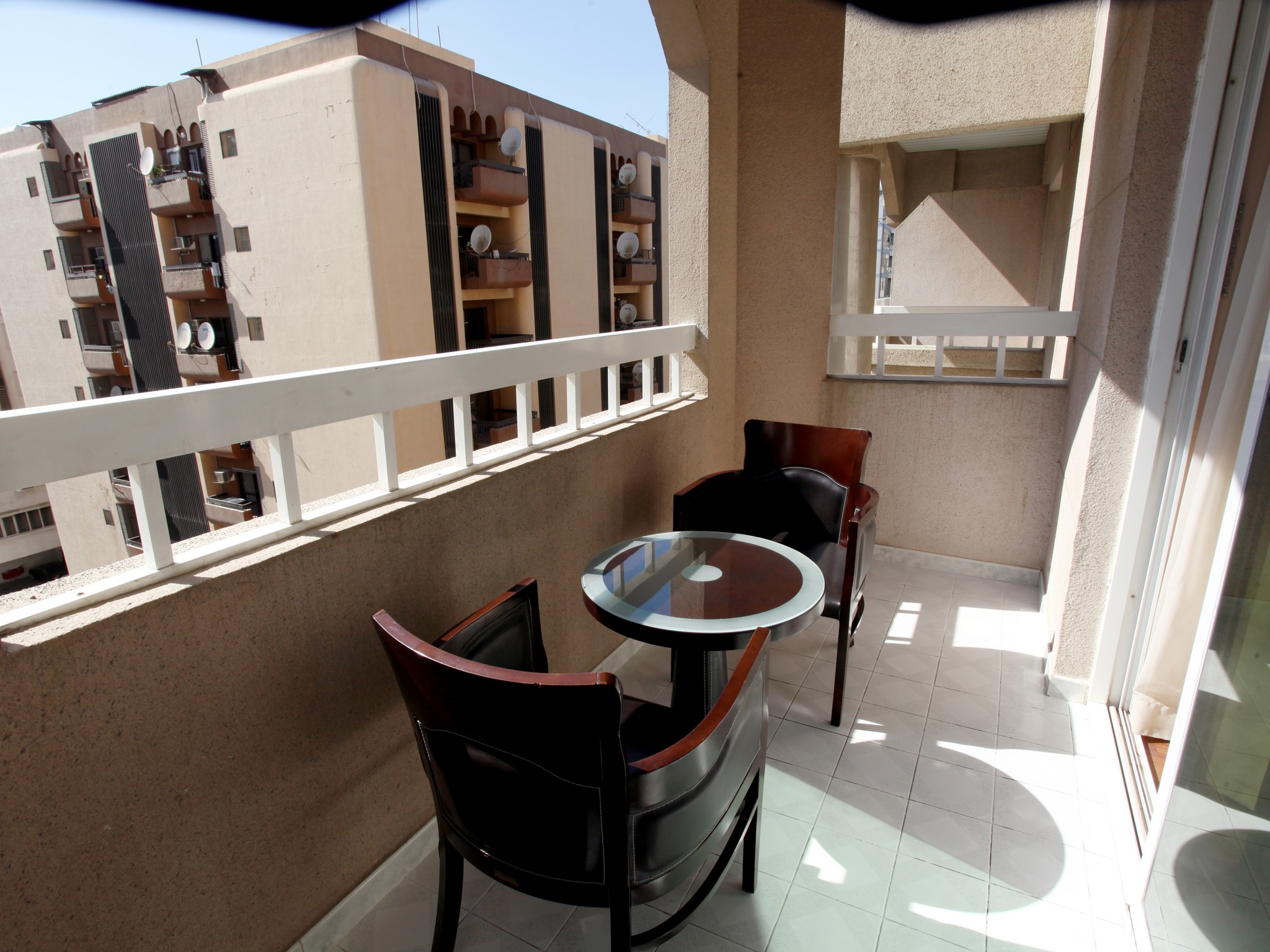 Syaj Hotel by OYO Rooms